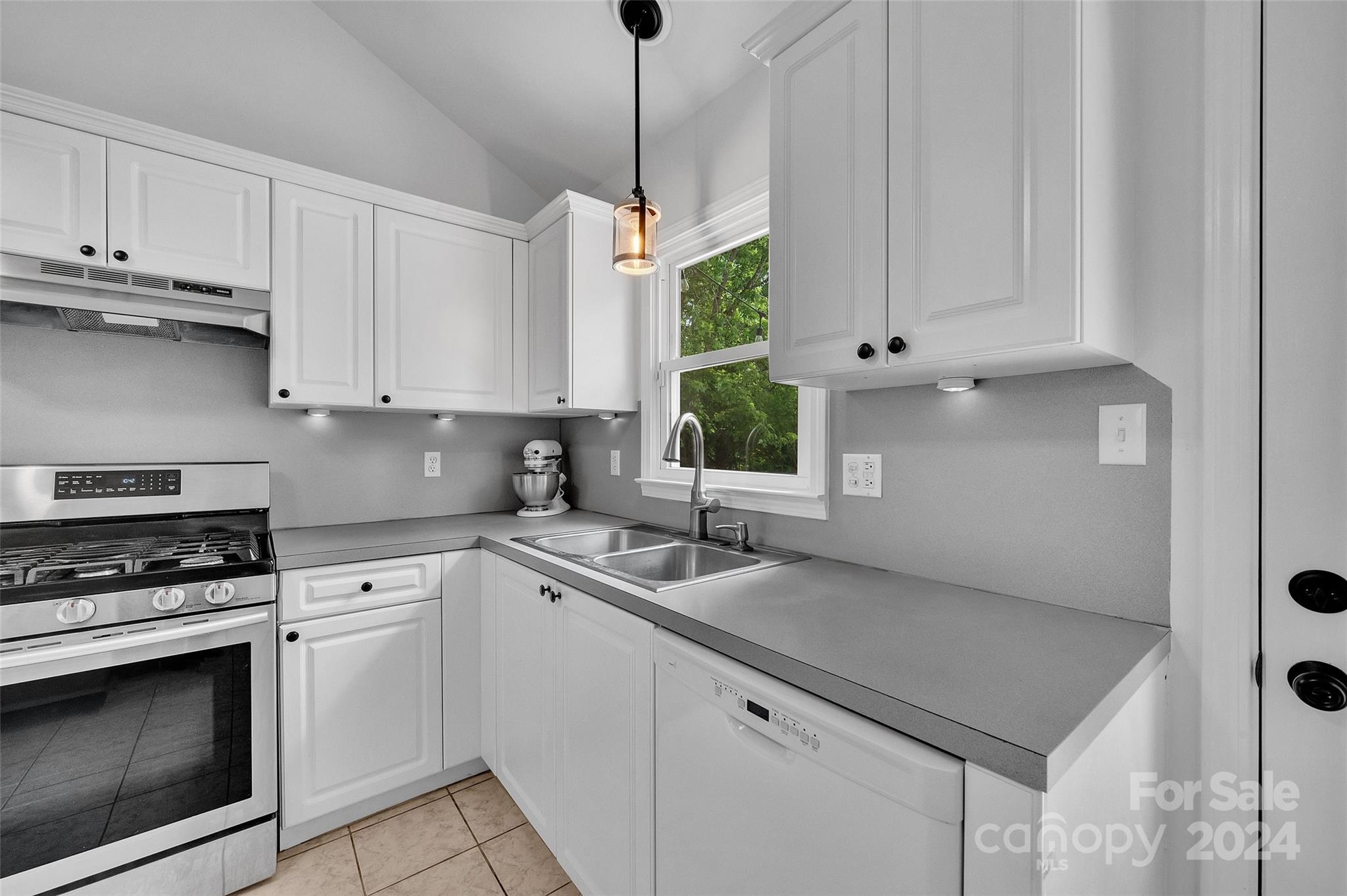 Red Oaks - Residential