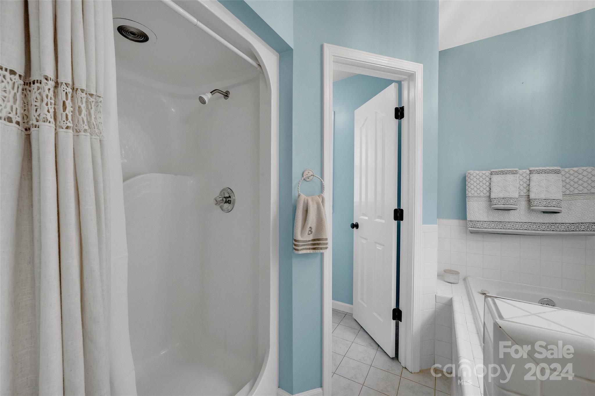 Red Oaks - Residential