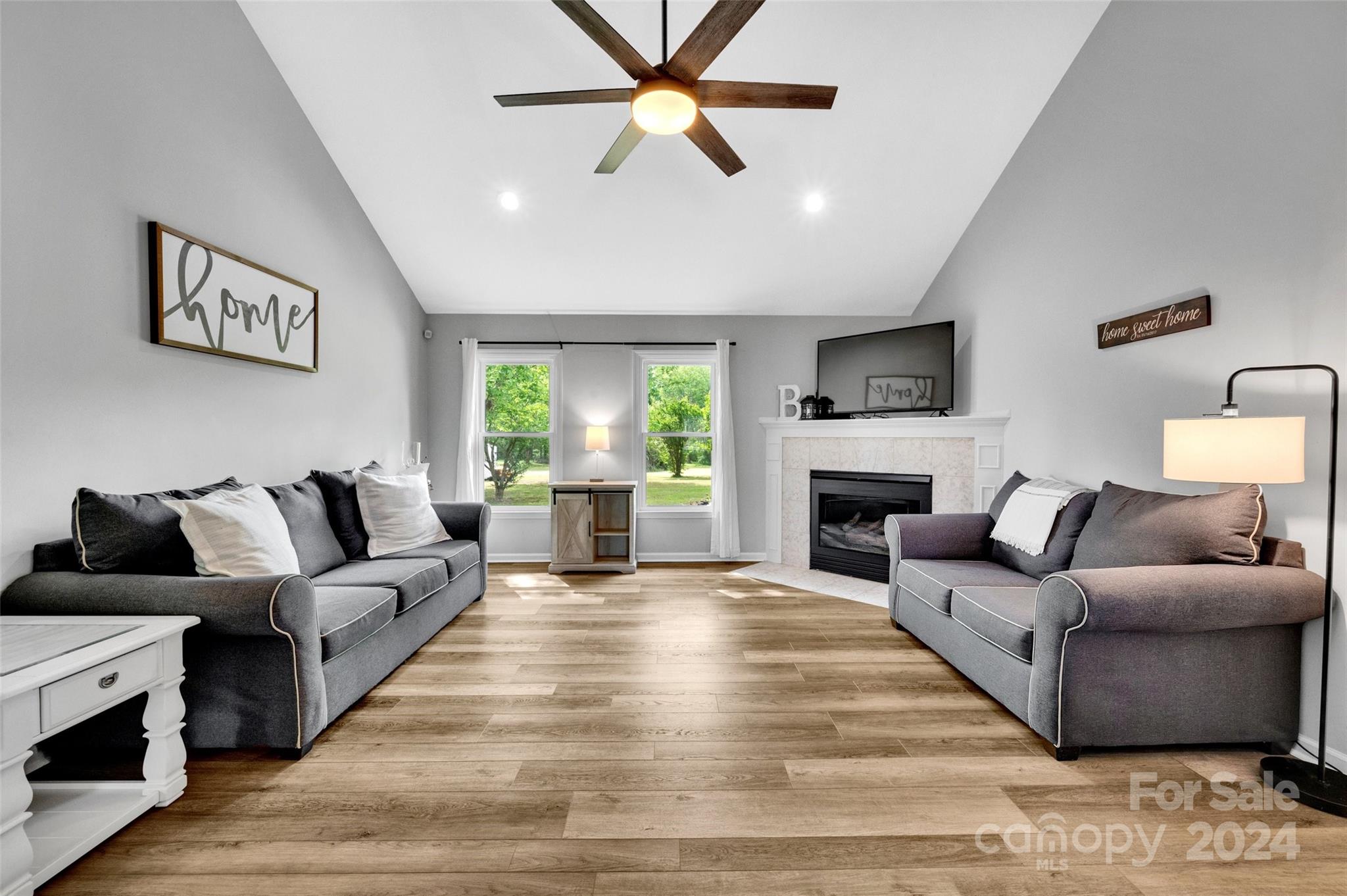 Red Oaks - Residential