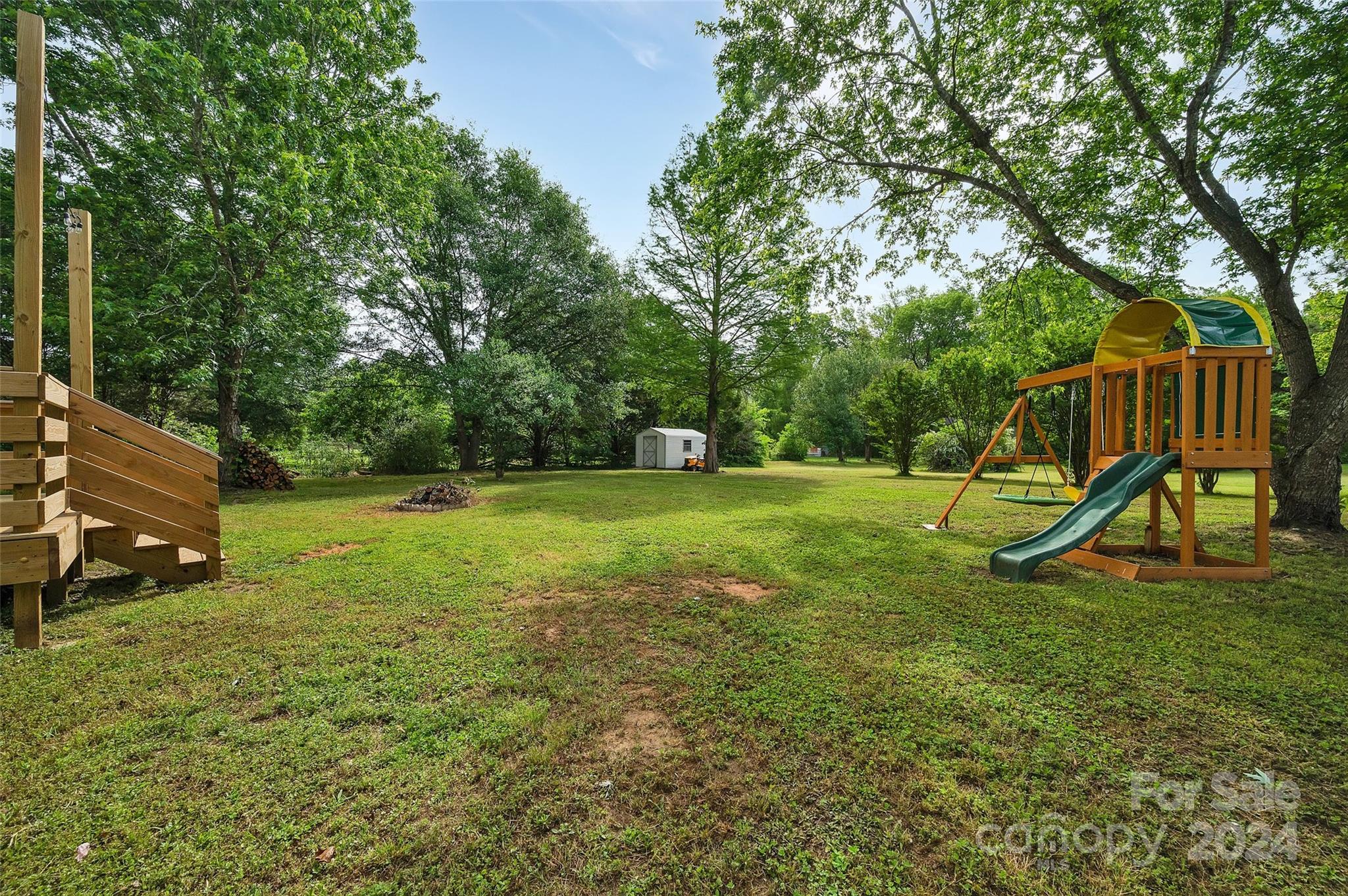 Red Oaks - Residential