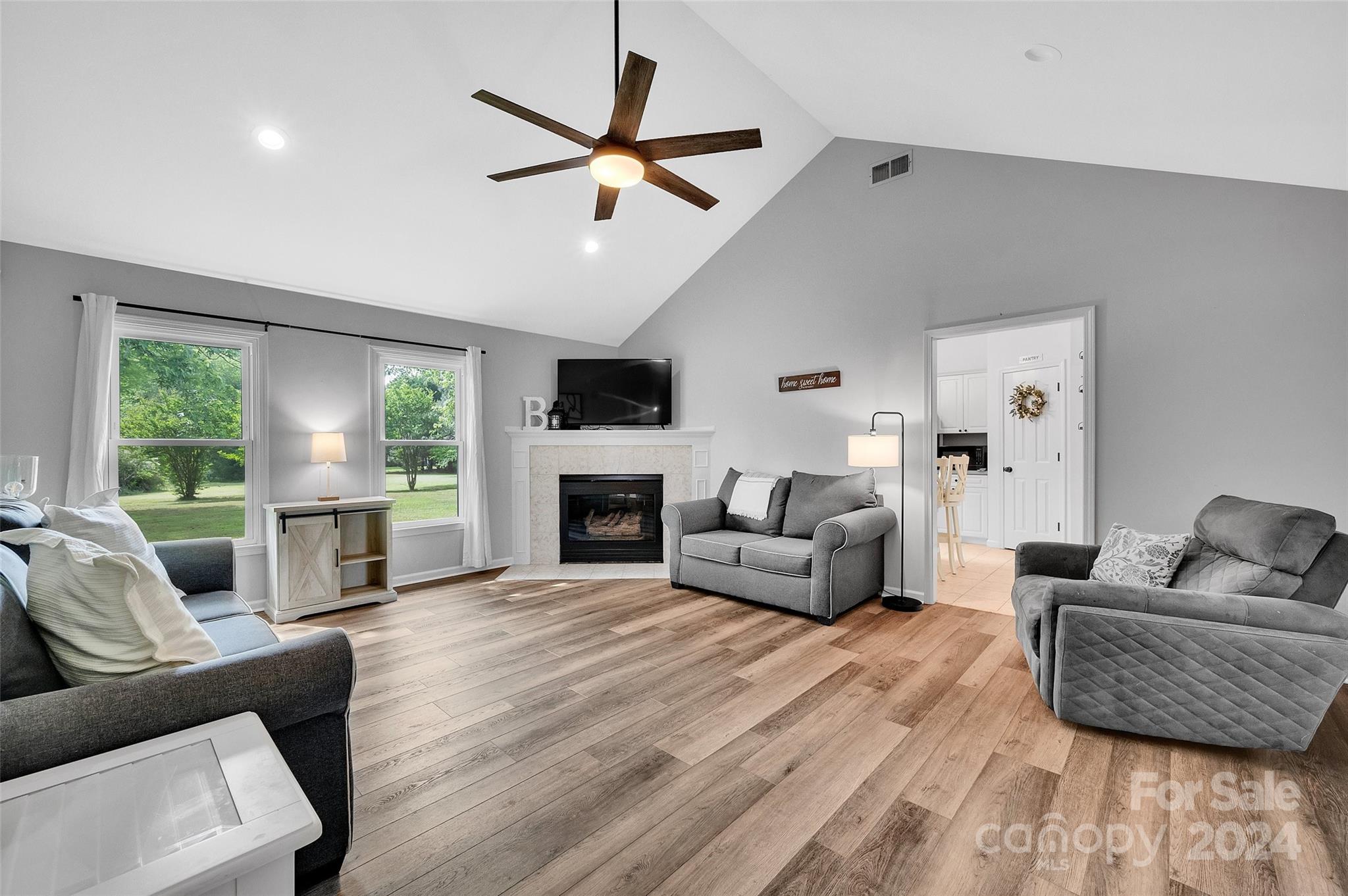 Red Oaks - Residential