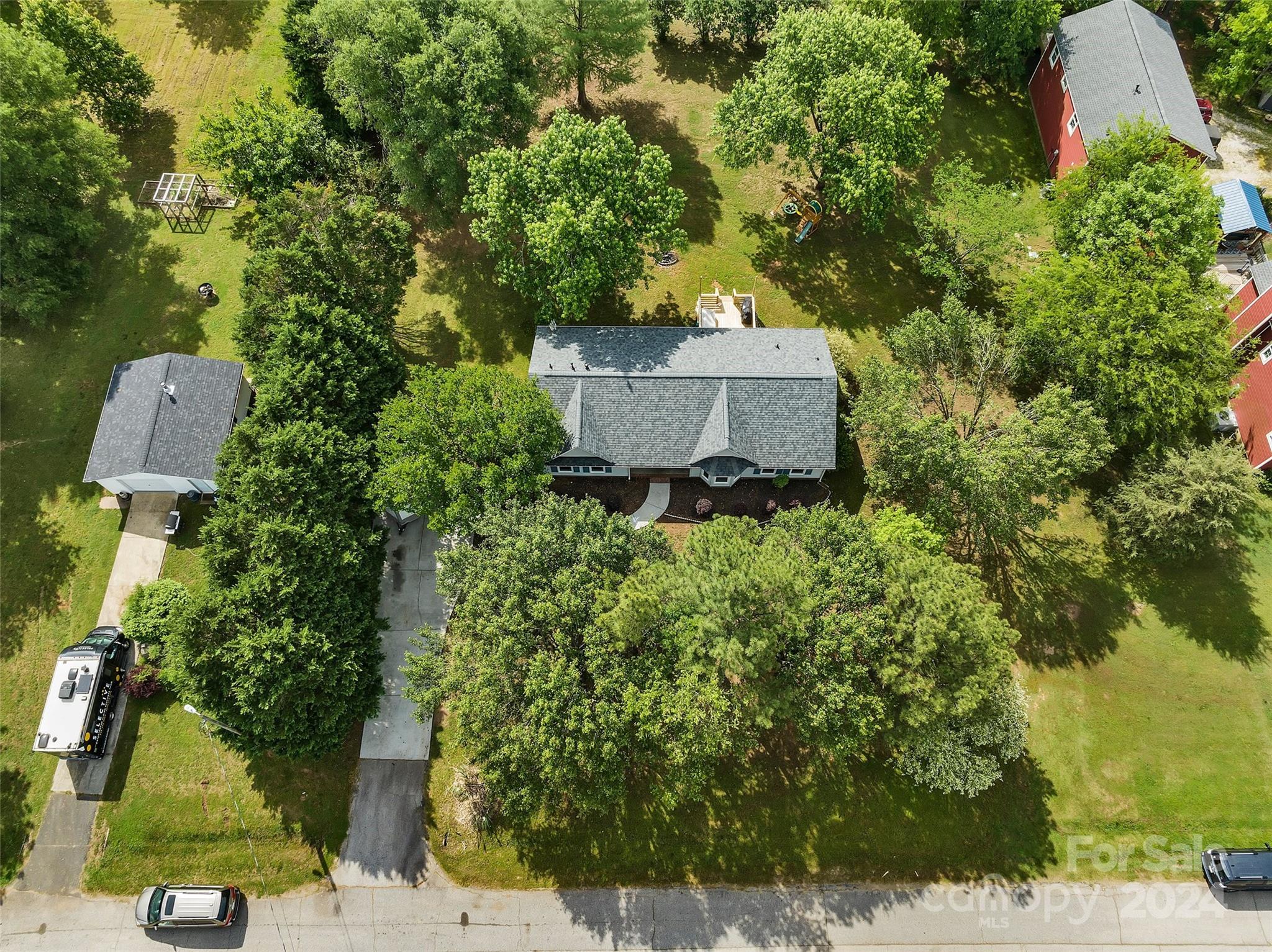 Red Oaks - Residential