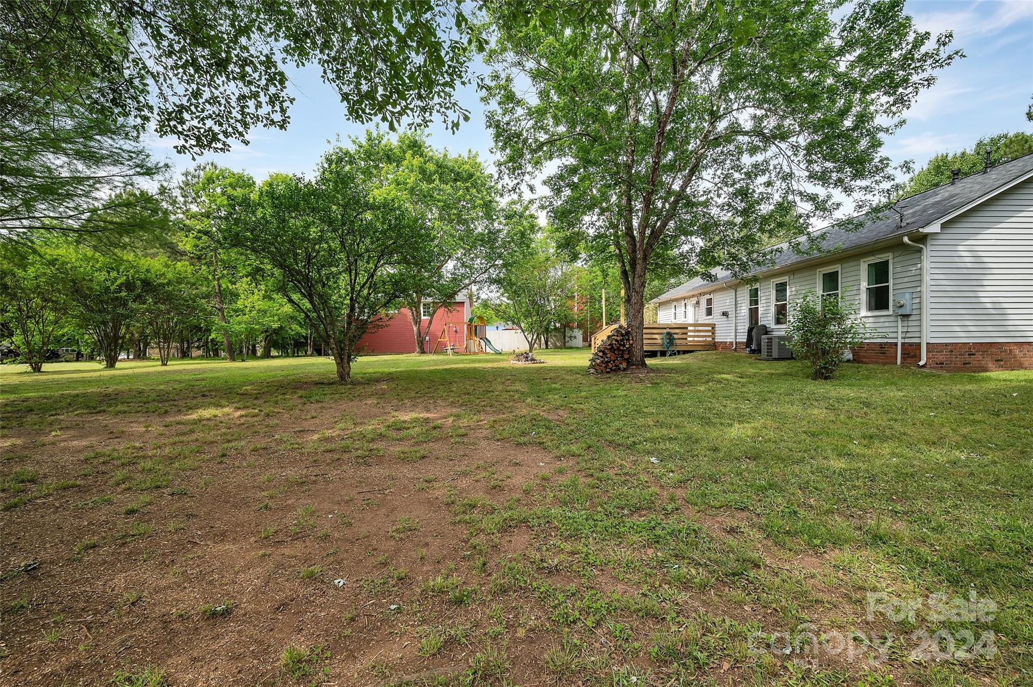 Red Oaks - Residential