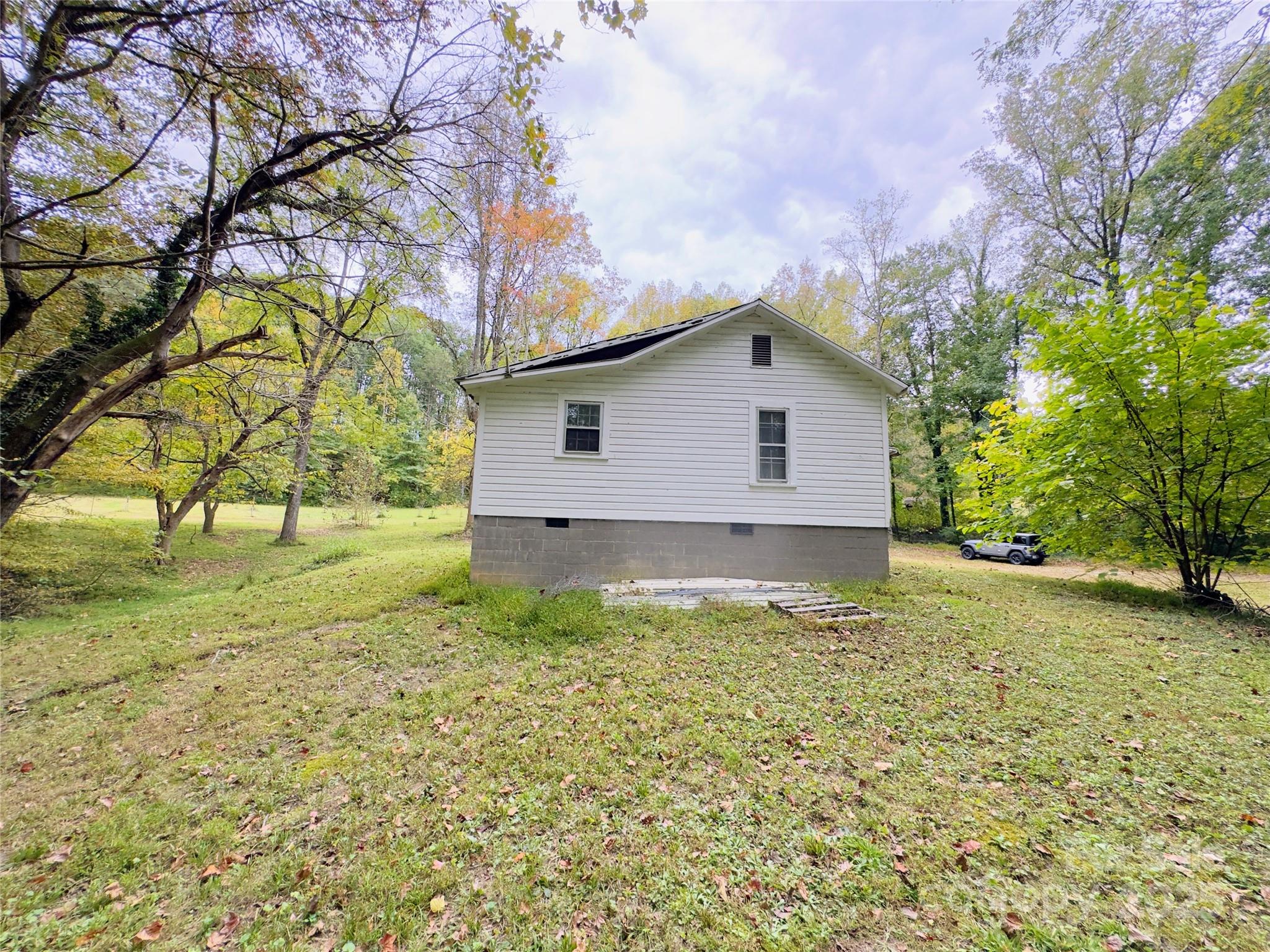 6091 Nowlings Chapel Road