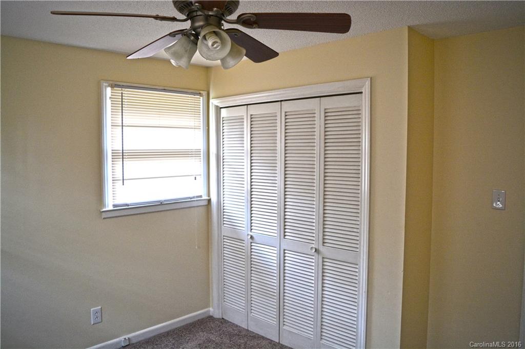 Oakwood Acres - Residential