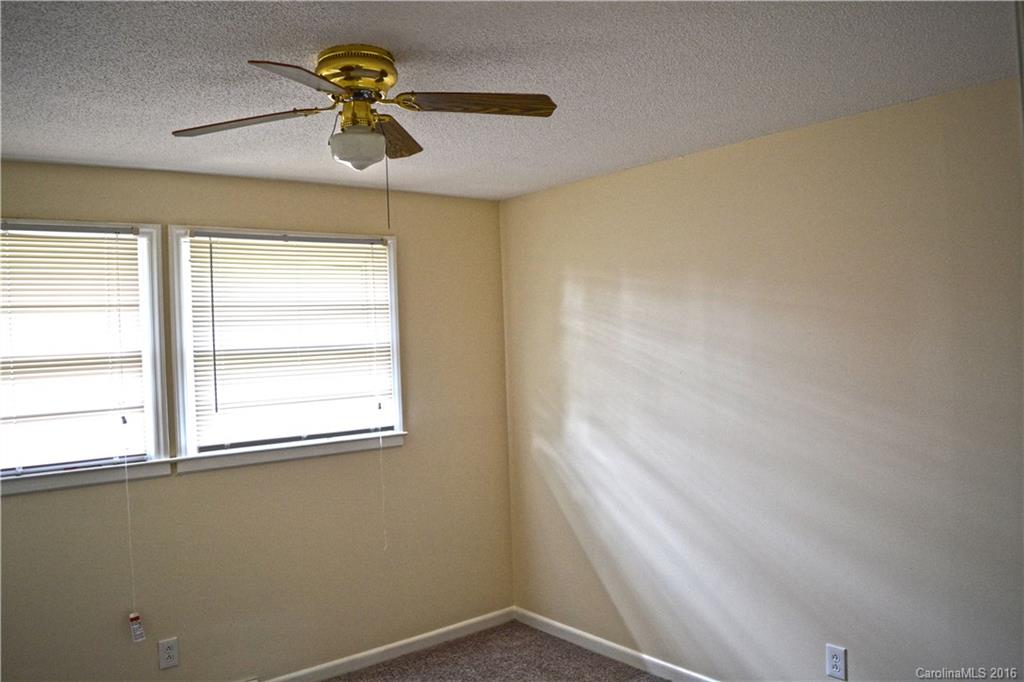 Oakwood Acres - Residential