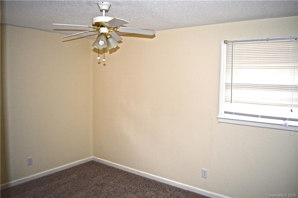 Oakwood Acres - Residential