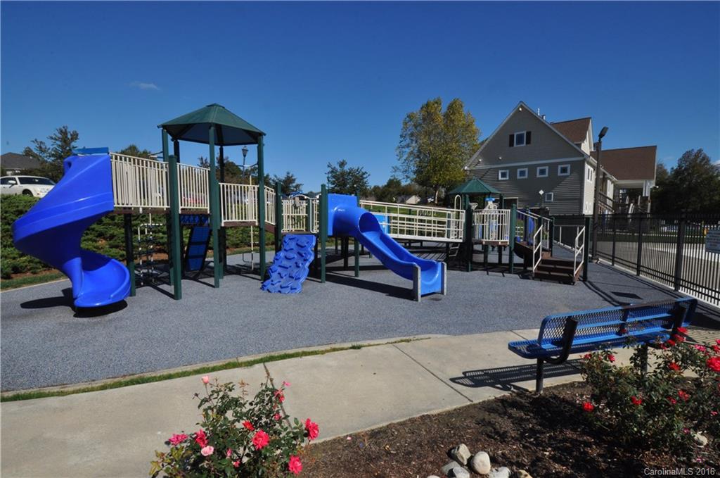 Moss Creek Village - Residential