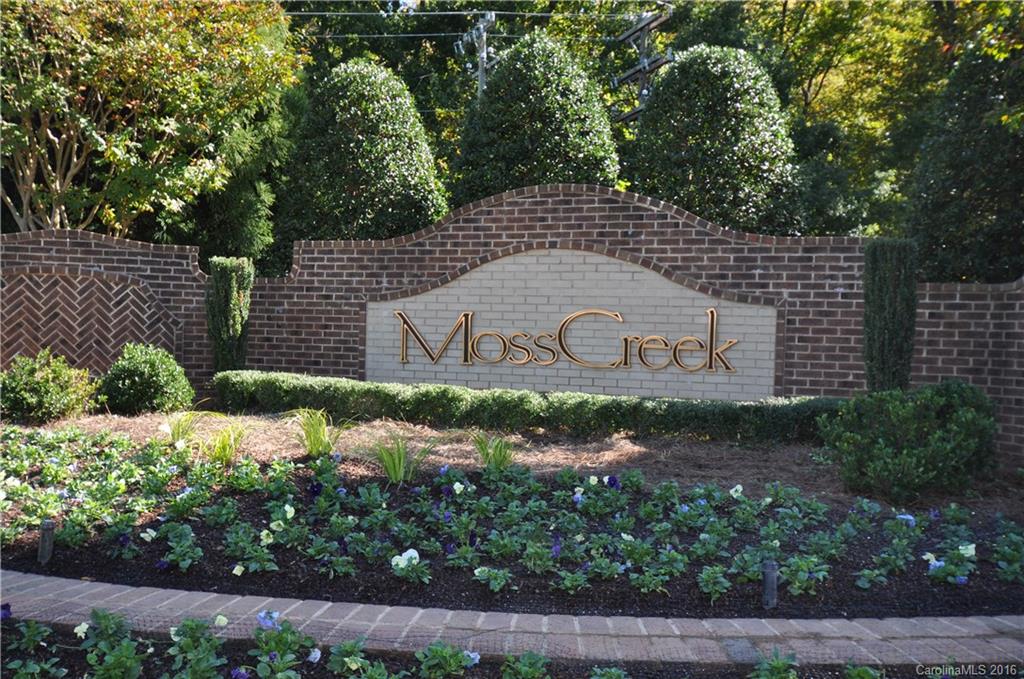 Moss Creek Village - Residential
