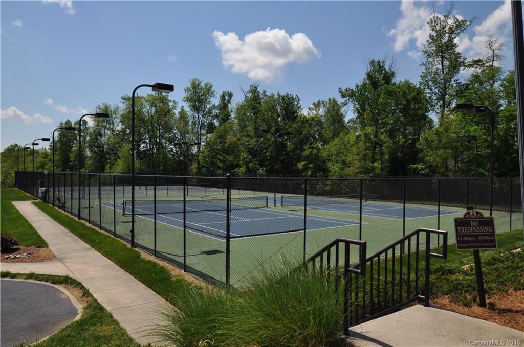 Moss Creek Village - Residential