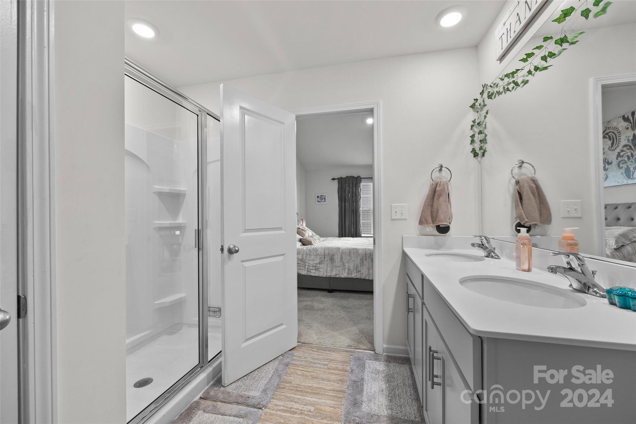 Apple Creek Village - Residential