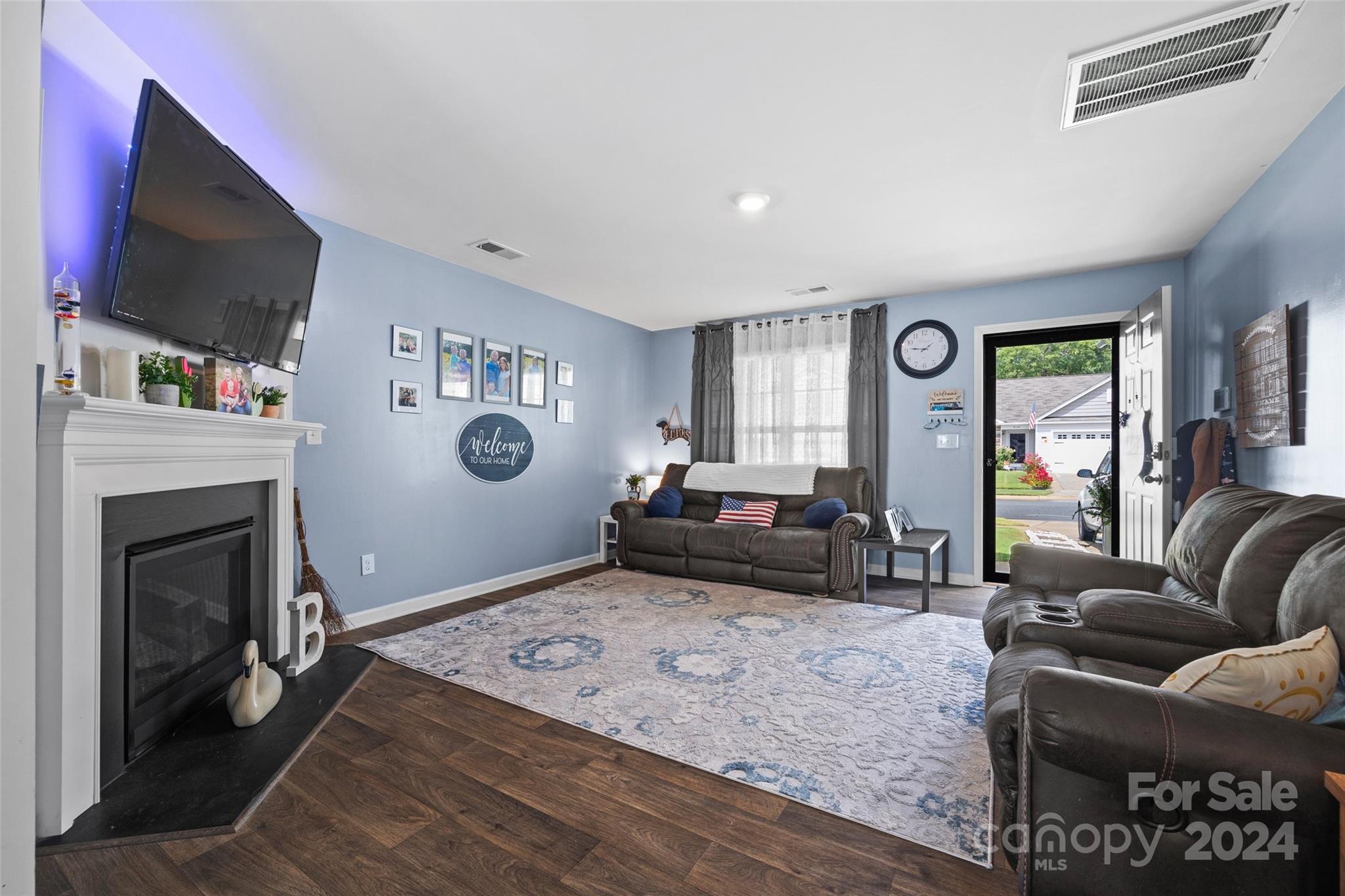 Apple Creek Village - Residential