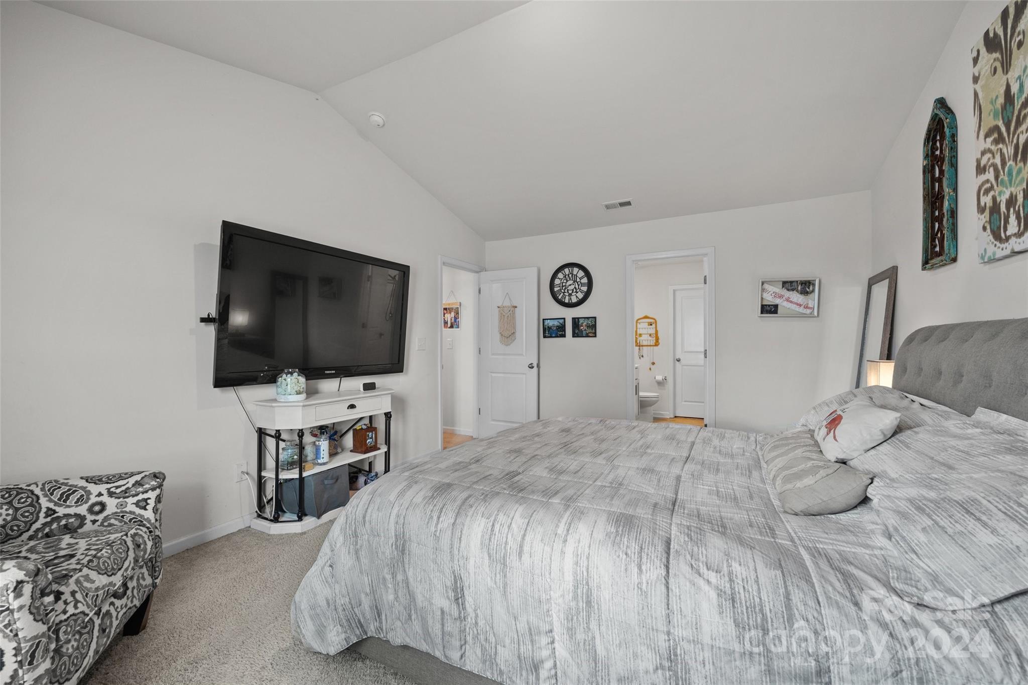 Apple Creek Village - Residential