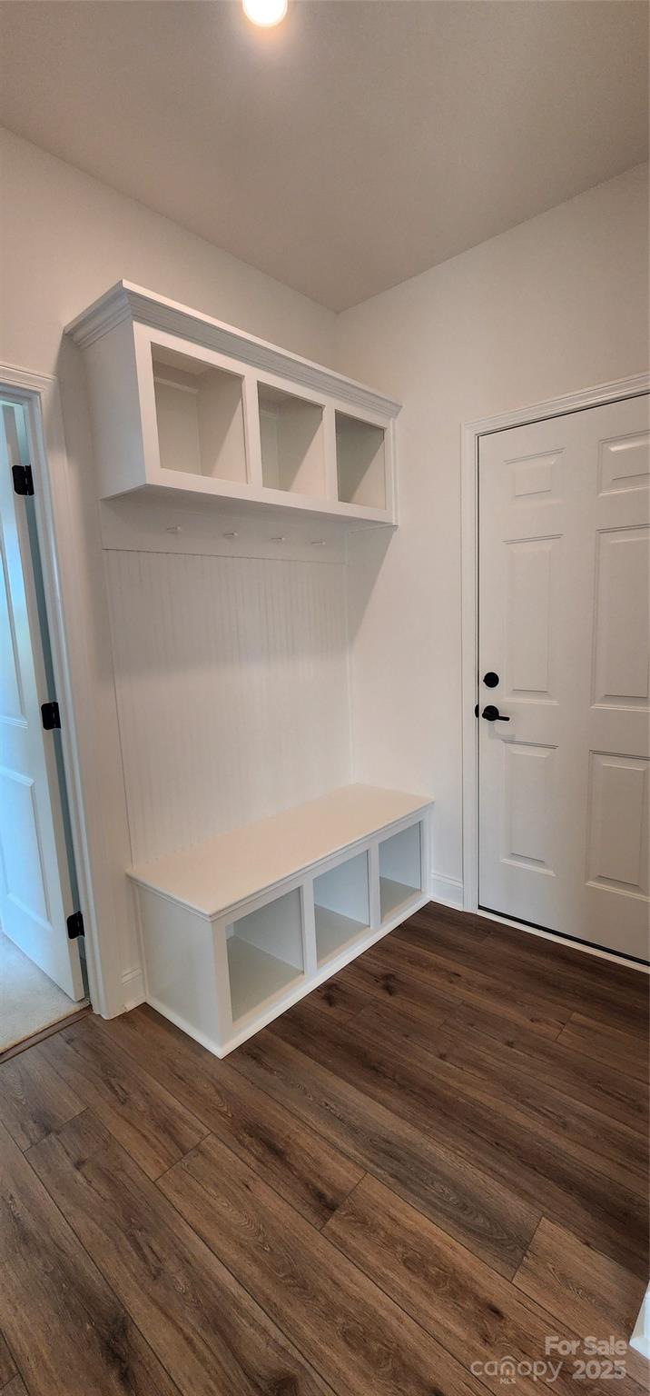 Lakeside Glen - Residential