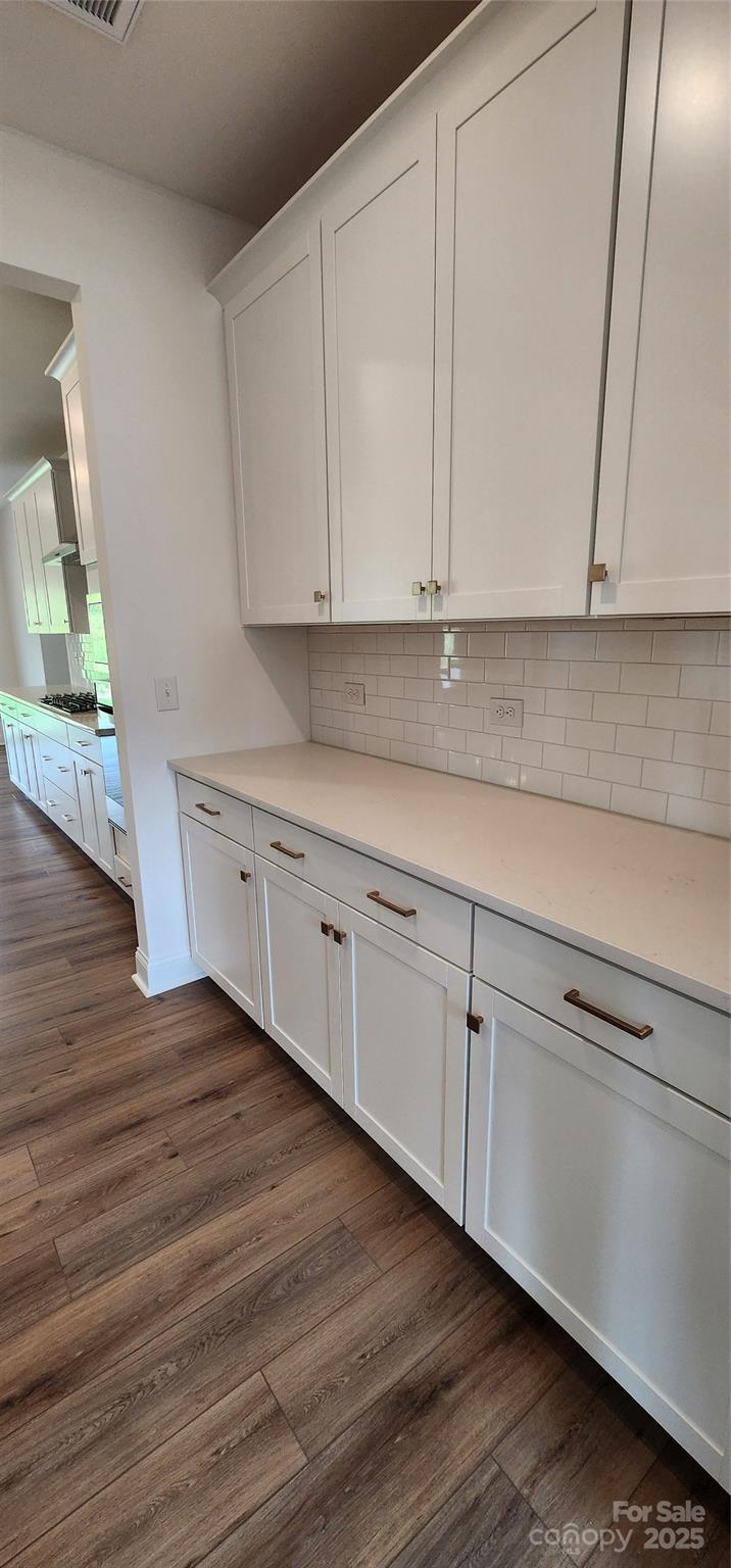 Lakeside Glen - Residential