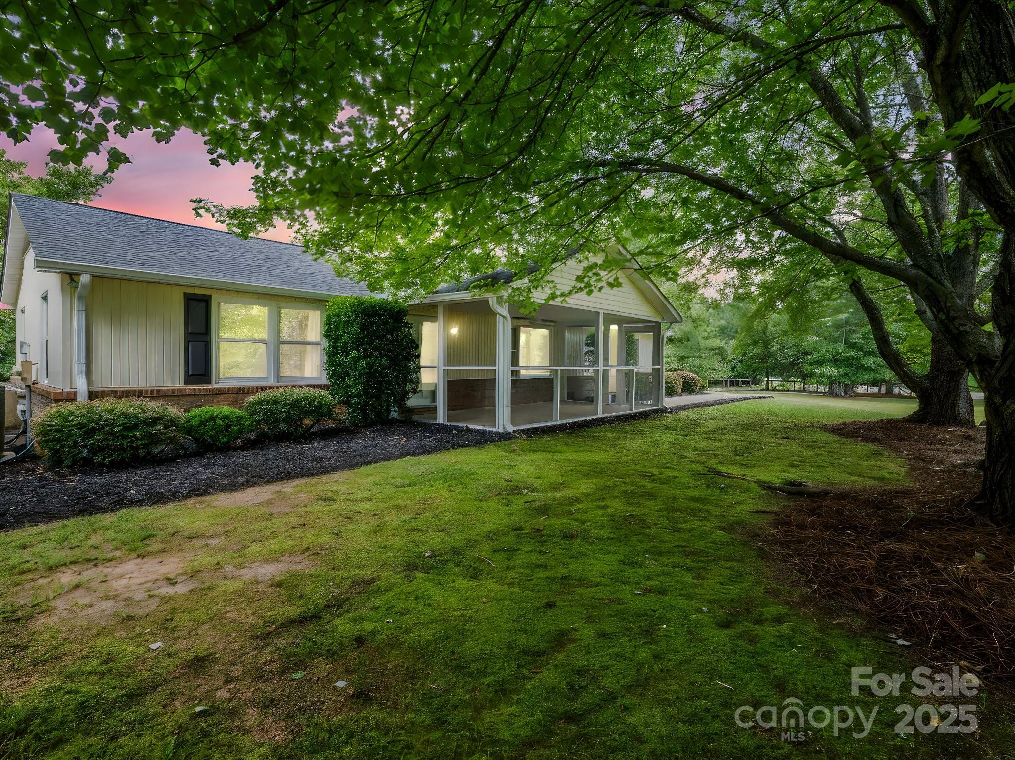 1320 Little Mountain Road
