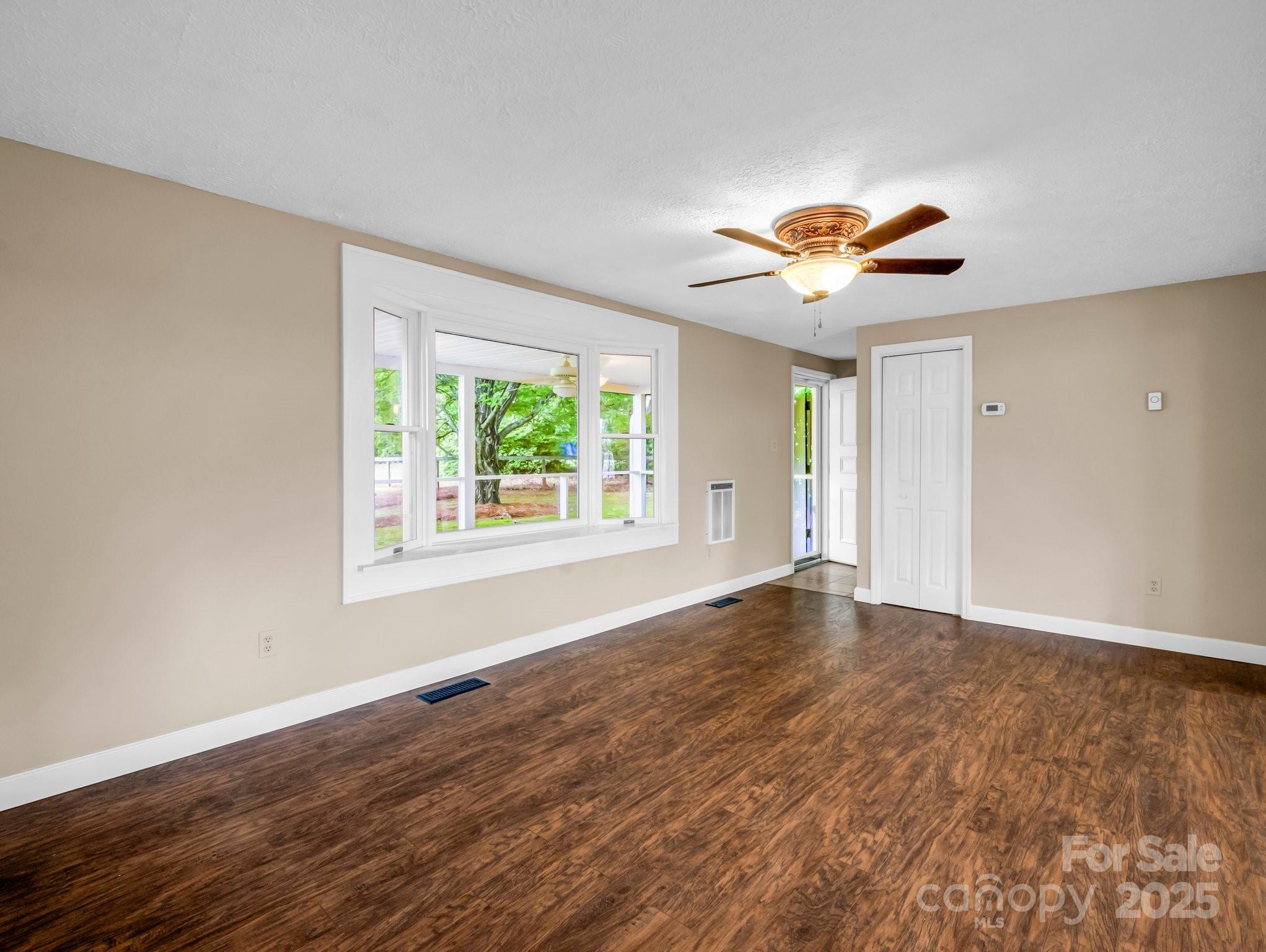 1320 Little Mountain Road