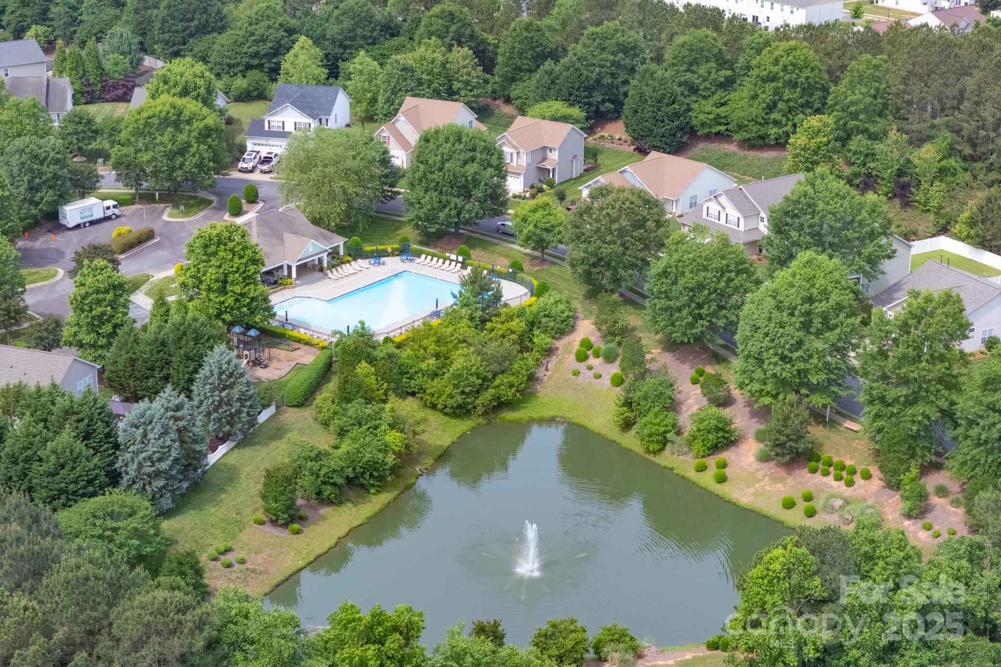 Ridge Pointe - Residential