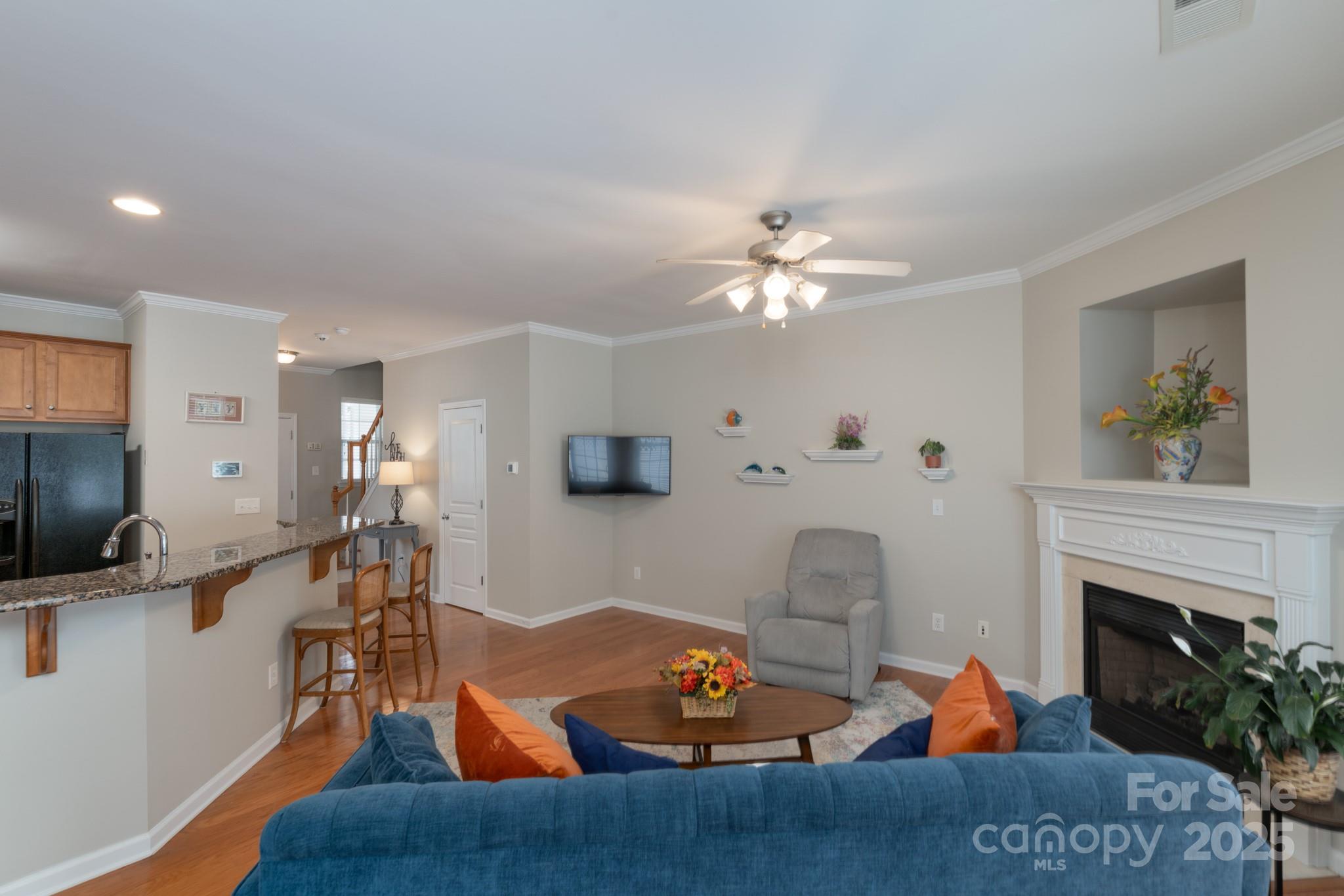 Ridge Pointe - Residential