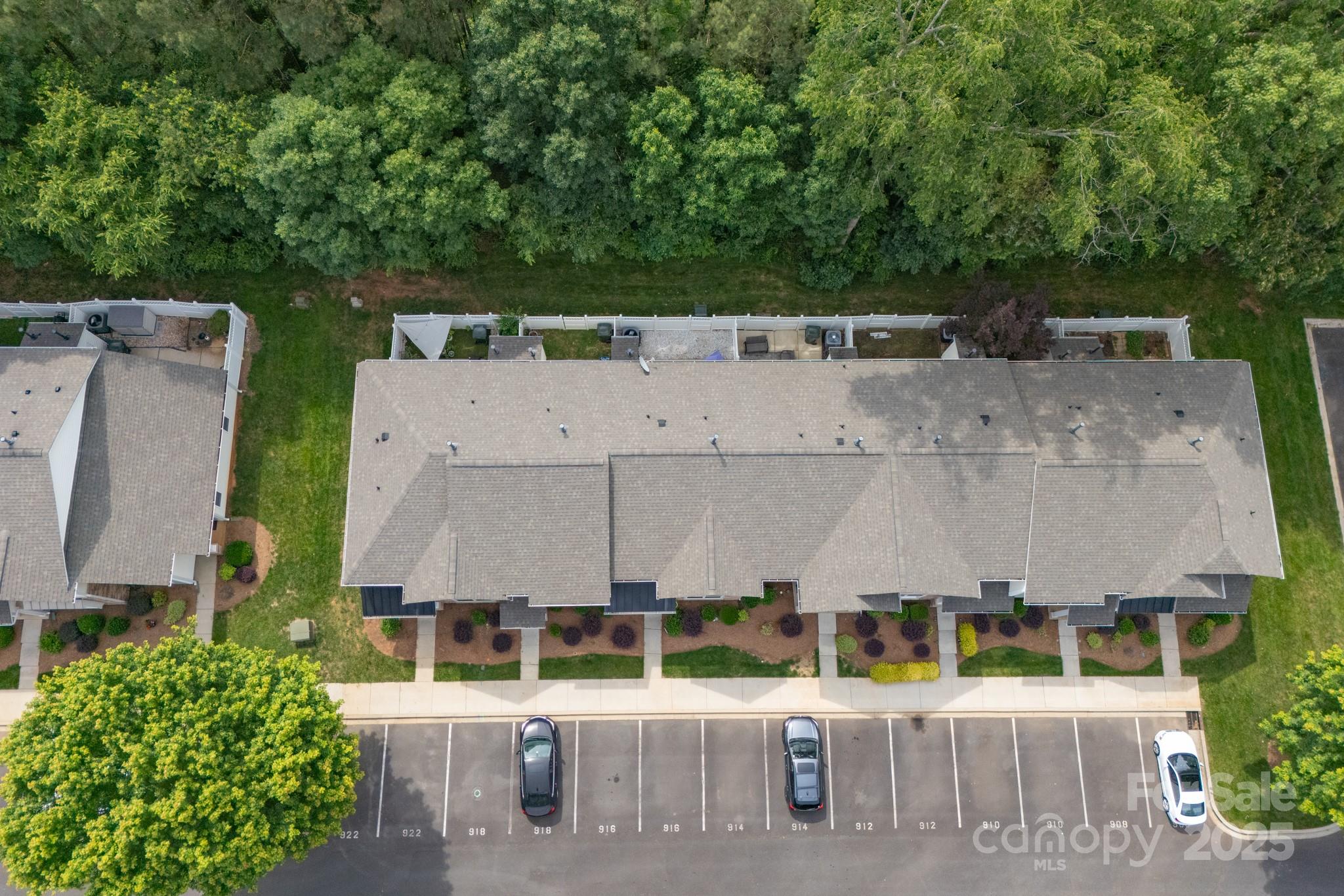 Ridge Pointe - Residential