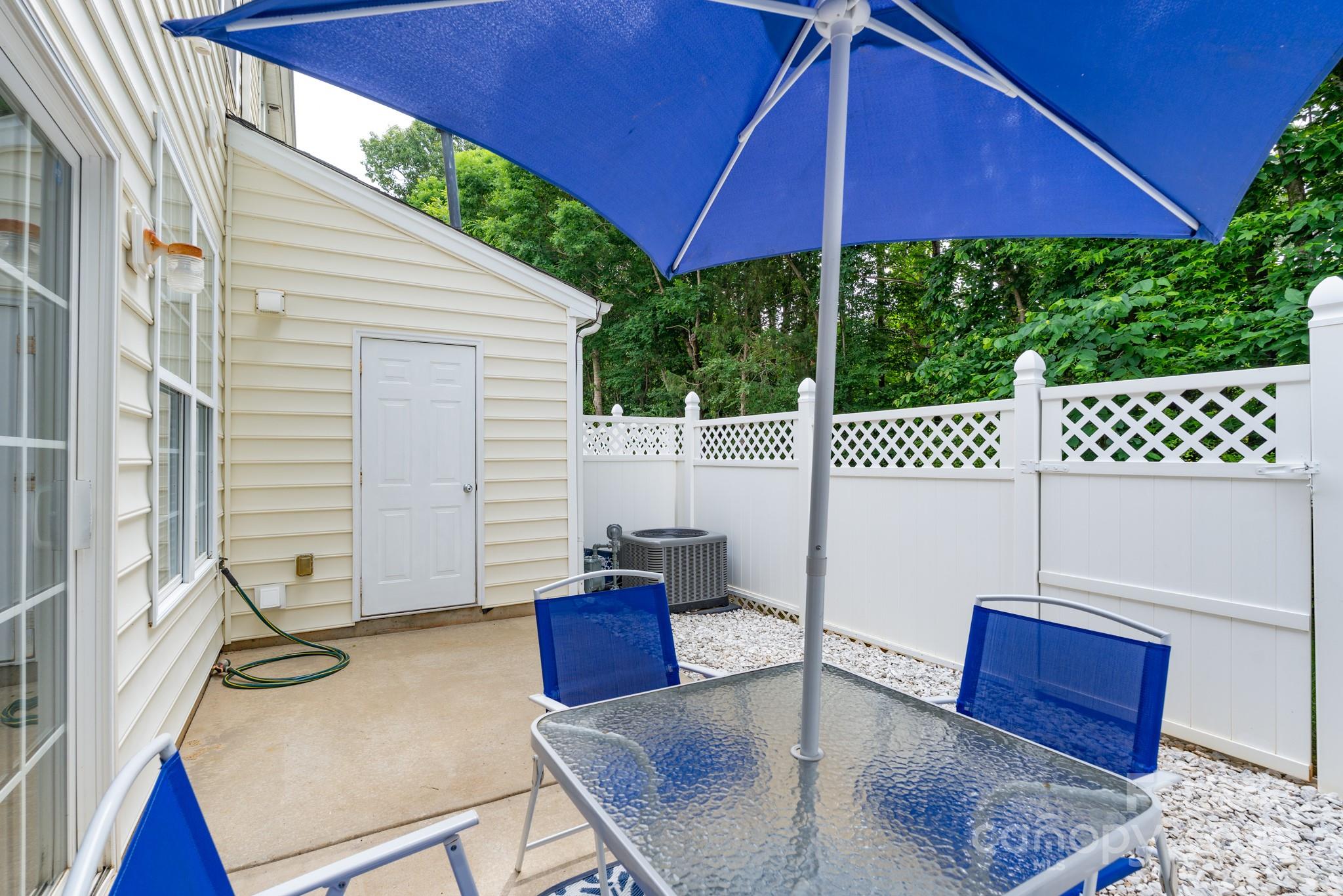 Ridge Pointe - Residential