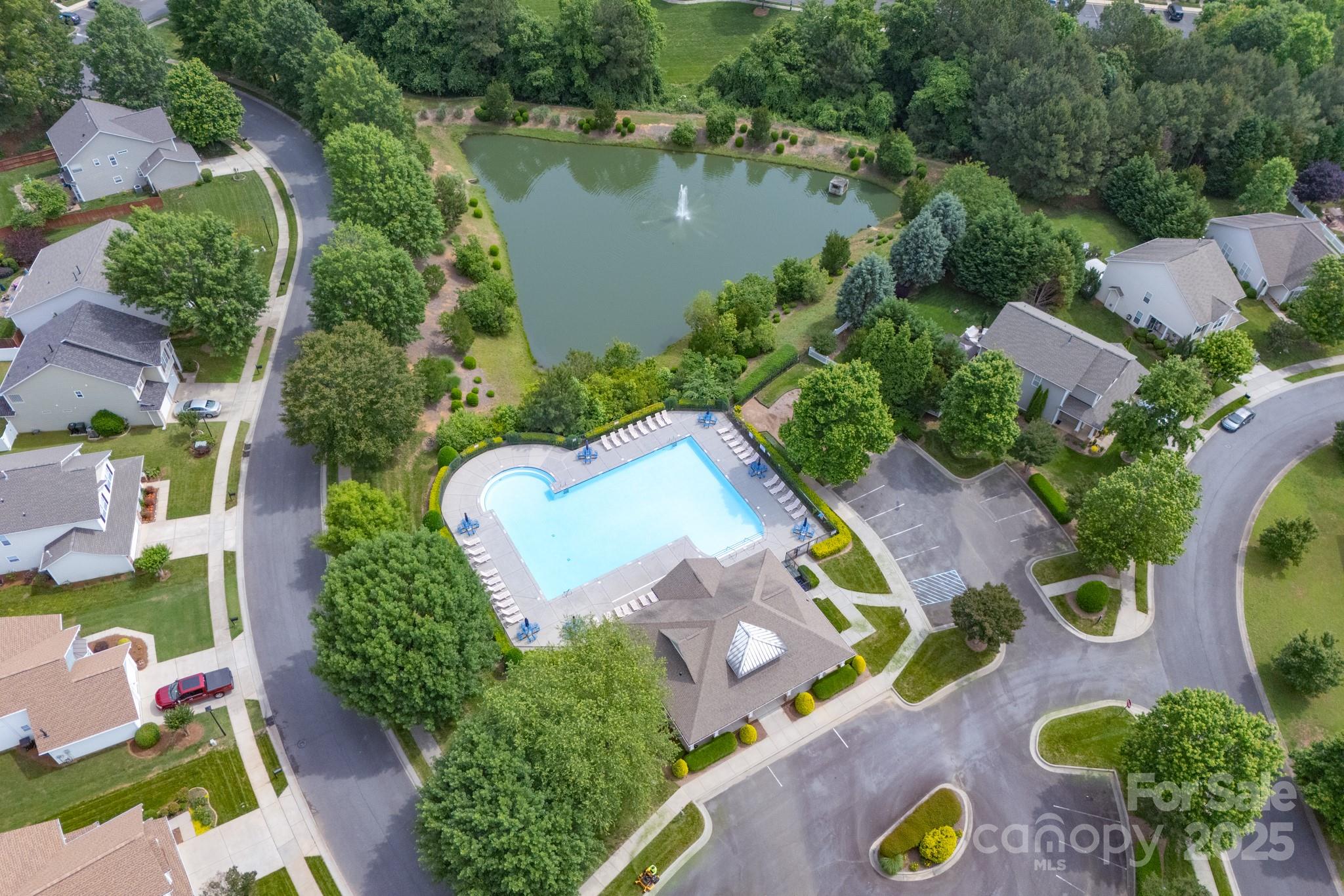 Ridge Pointe - Residential