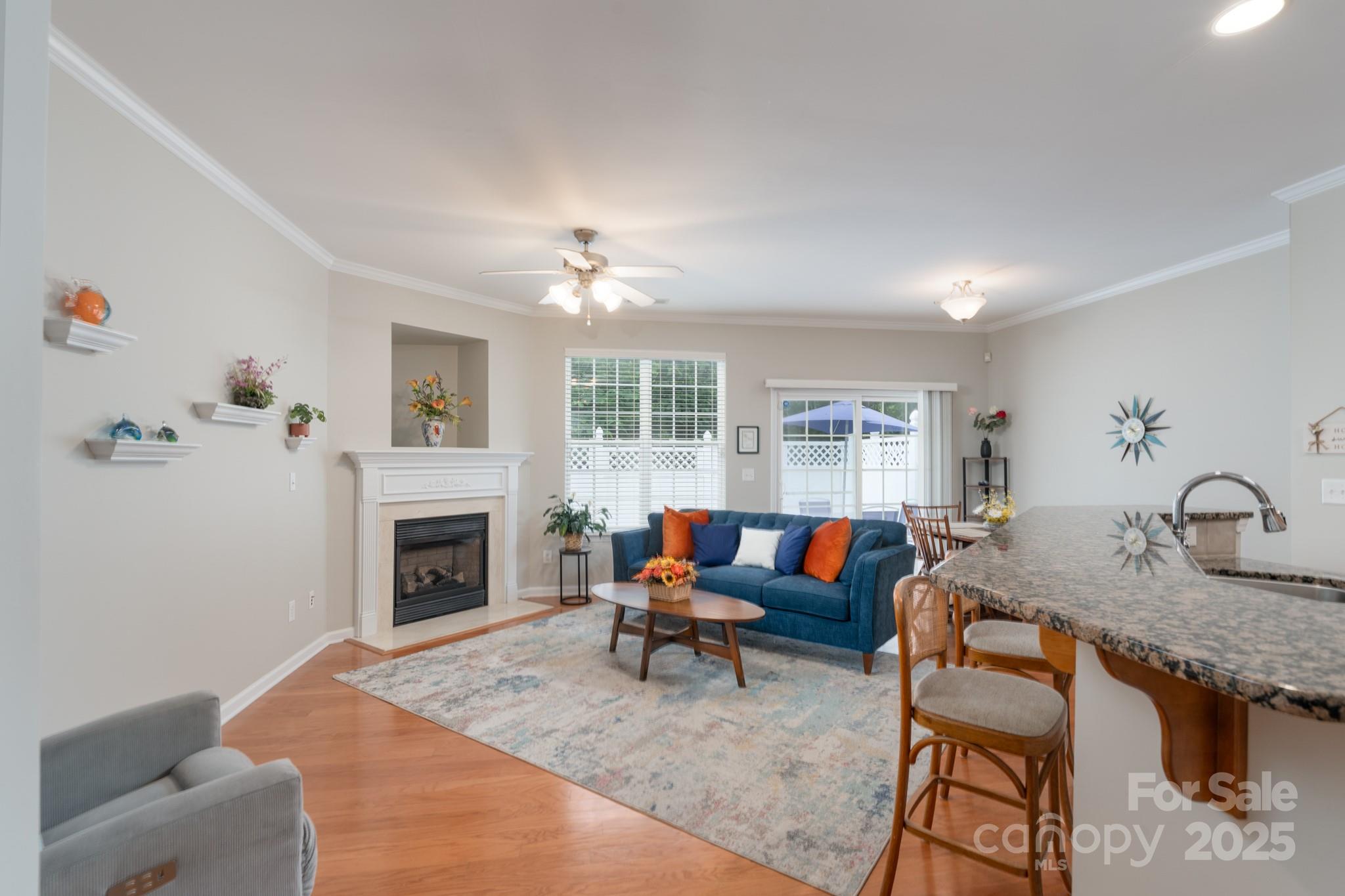 916 Coffee Tree Lane