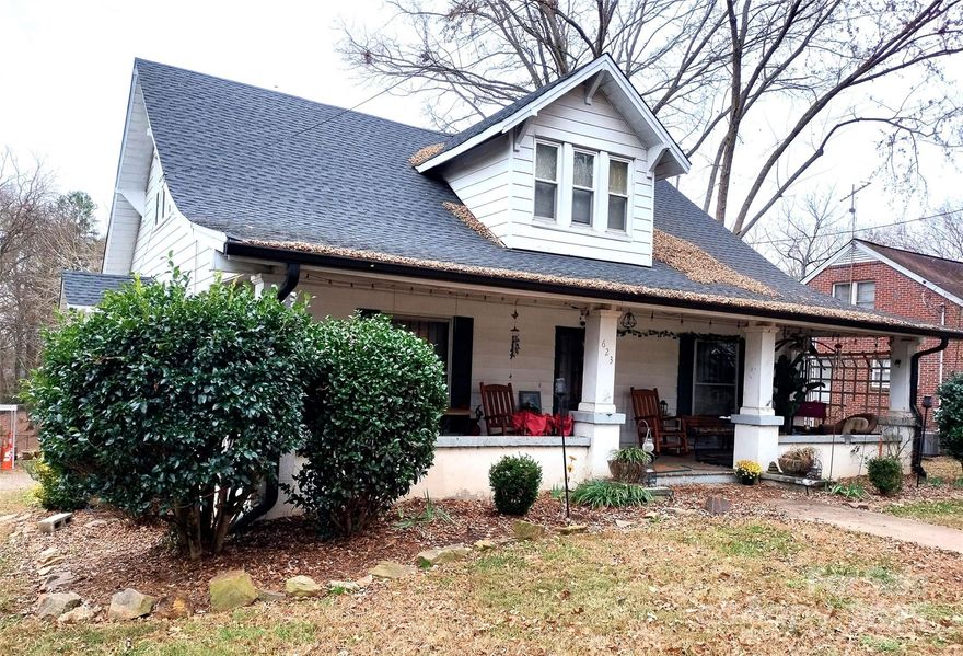 Discover the charm and character of this spacious Craftsman-style home 
located in the heart of Hickory, just minutes from shopping, restaurants, and everyday conveniences. Offering 5 bedrooms and 3 full baths, this two-story home provides an ideal layout for families or anyone seeking extra space. 2680 Heated S.F. per appraisal 2024.

The main level features a generous primary suite with its own full bath, perfect for those who prefer main-floor living. An additional full bathroom on this level adds convenience for guests. The living spaces showcase the warmth and detail of an older home, with classic Craftsman touches that create a welcoming atmosphere.

Upstairs, you’ll find four additional bedrooms and a full bath, providing plenty of room for family, guests, or a home office setup. Whether you need multiple sleeping spaces or flexible rooms for hobbies and work, this layout offers remarkable versatility.

With its traditional style, convenient location, and rare amount of space, this home is full of potential and ready for its next chapter.