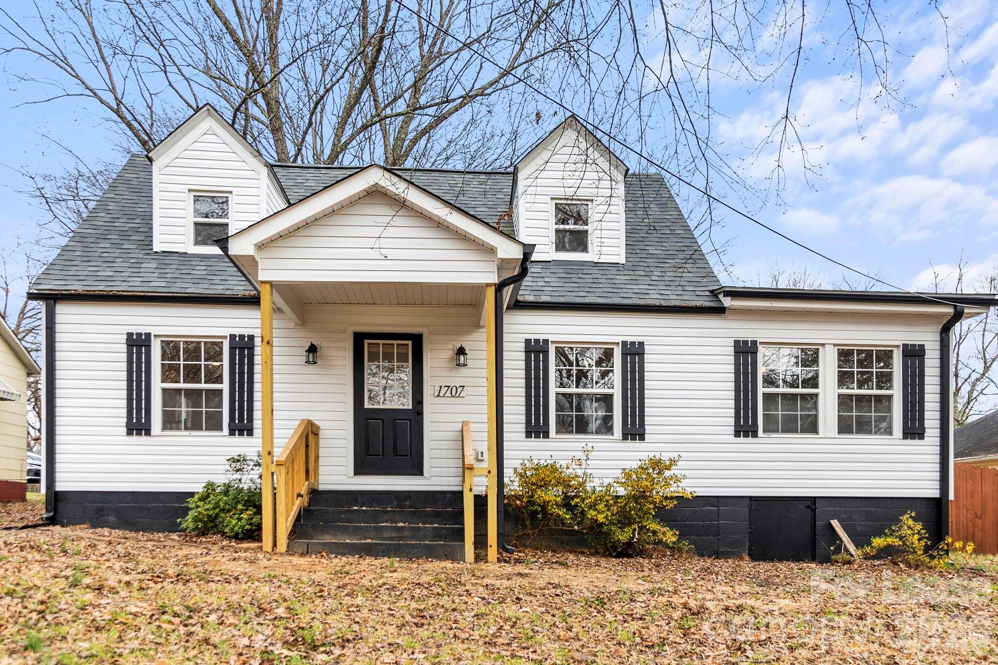 1707 Wilson W Lee Boulevard