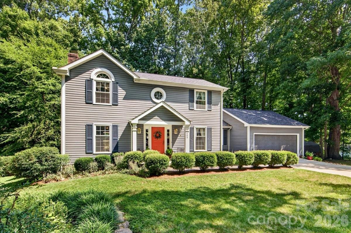 505 Glen Ellyn Court