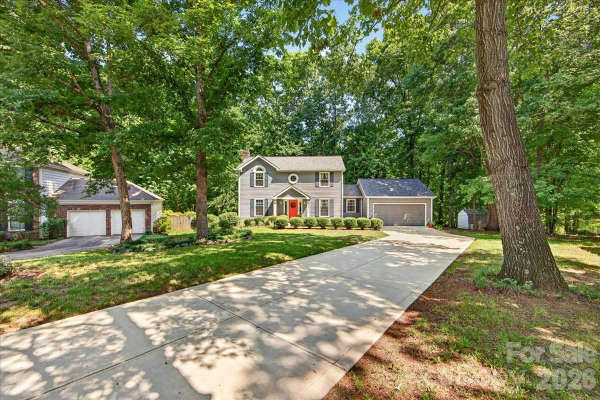 505 Glen Ellyn Court