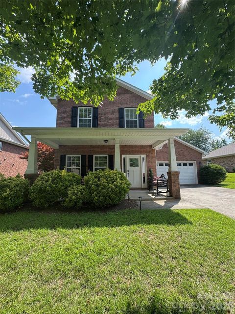 Photo of 2509 Glyncastle Way, Gastonia, NC 28056 (MLS # 4399747)