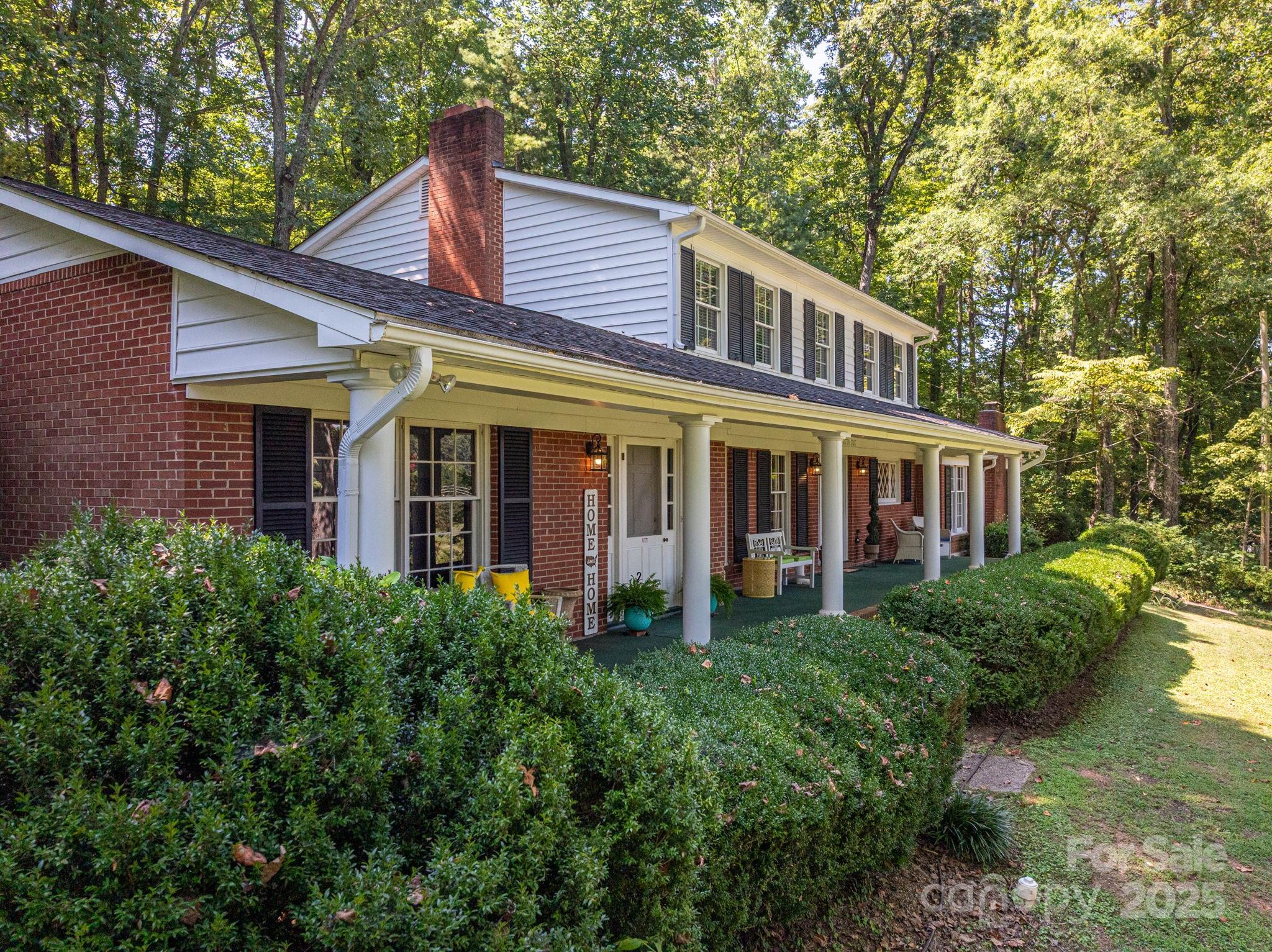1055 Fairway Lane