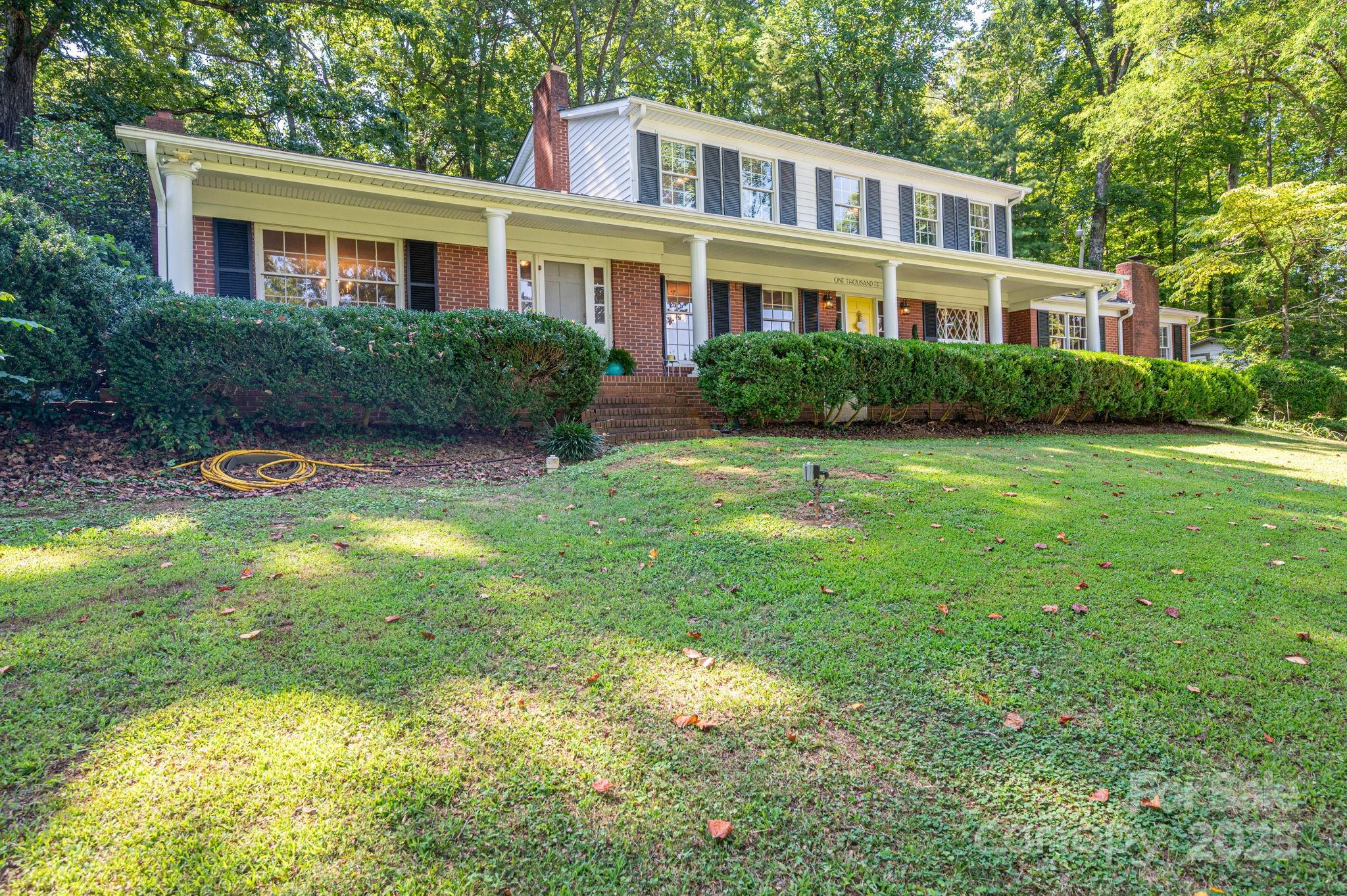 1055 Fairway Lane