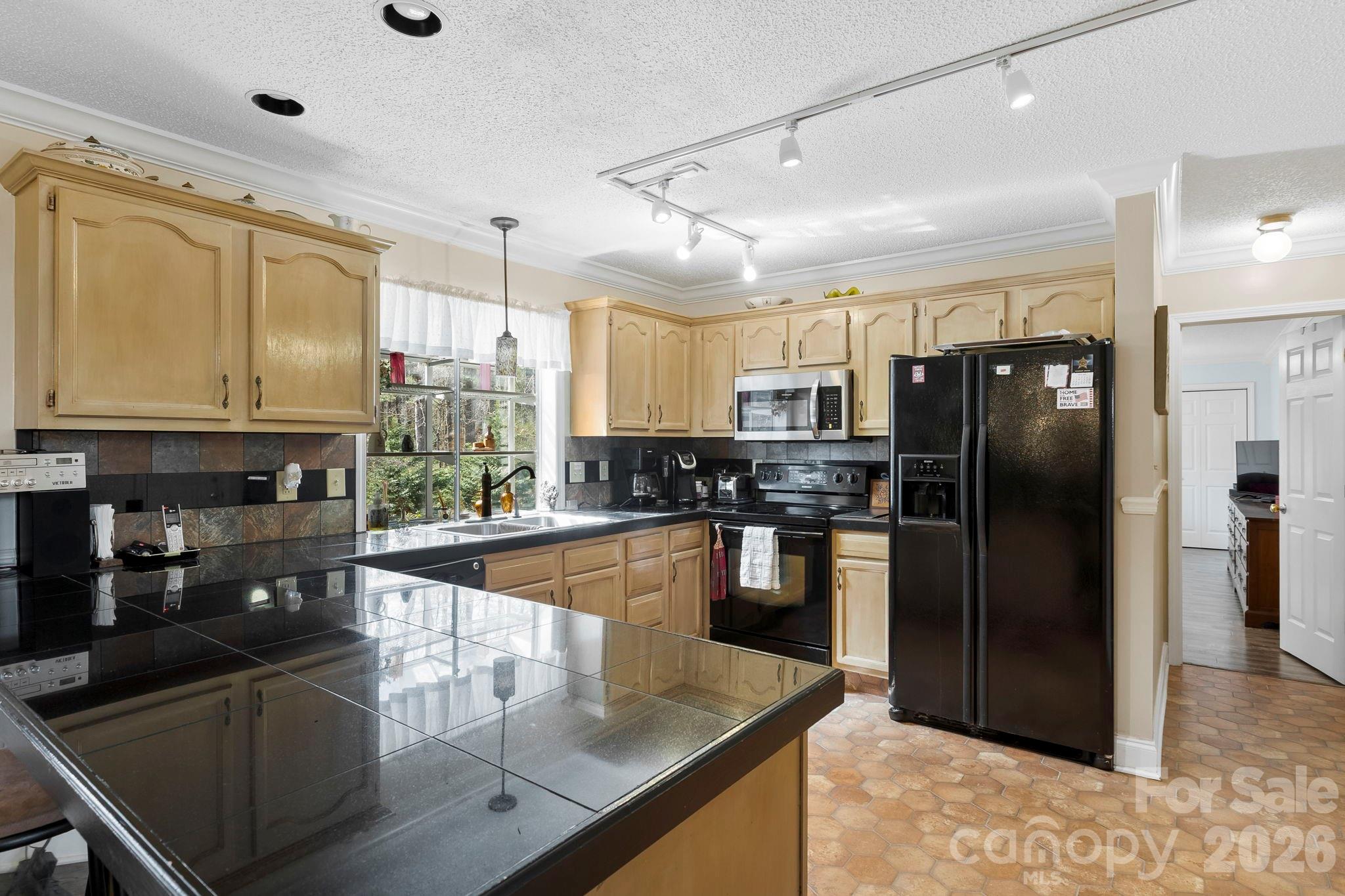 Fox Glen Woods - Residential