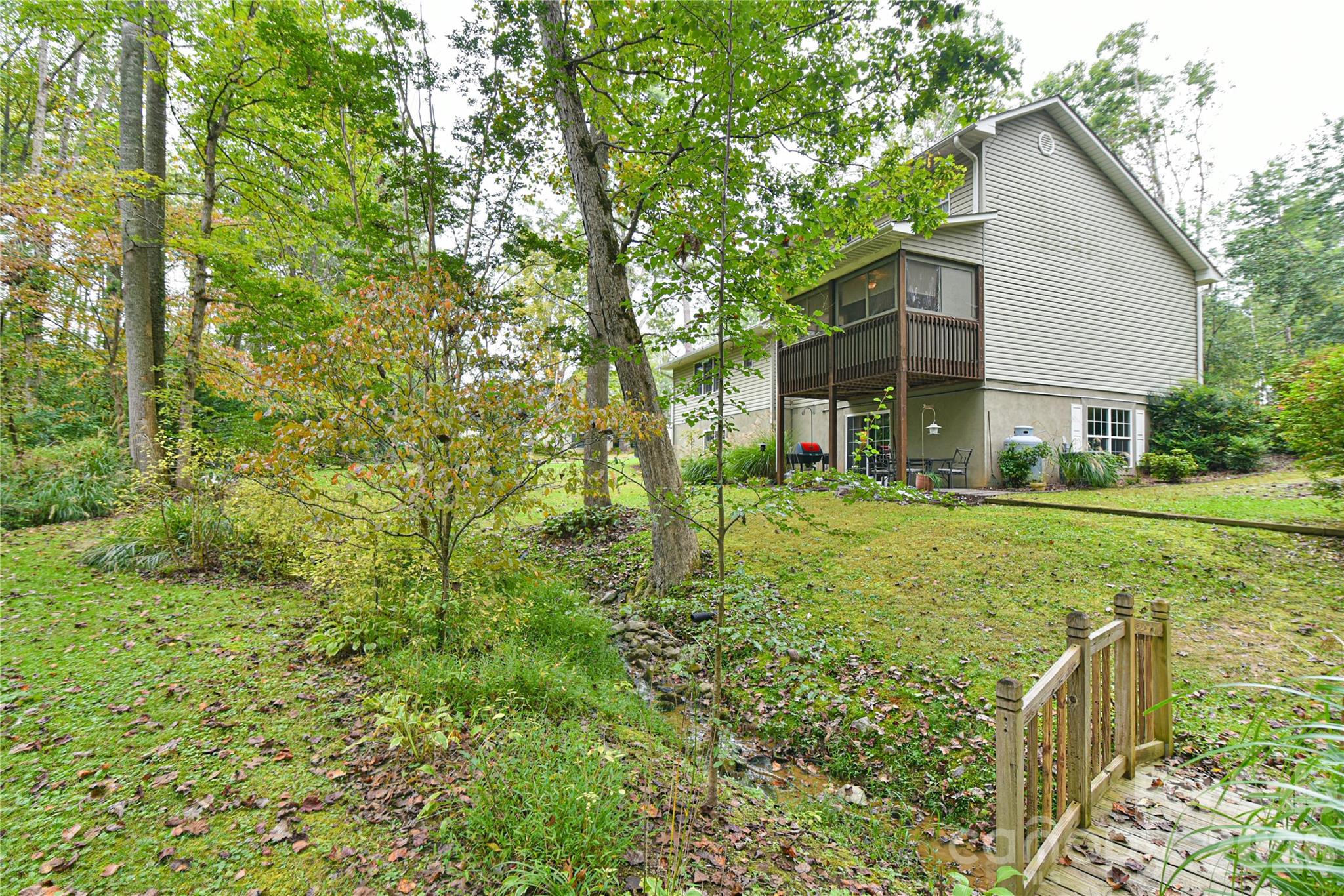 Fox Glen Woods - Residential