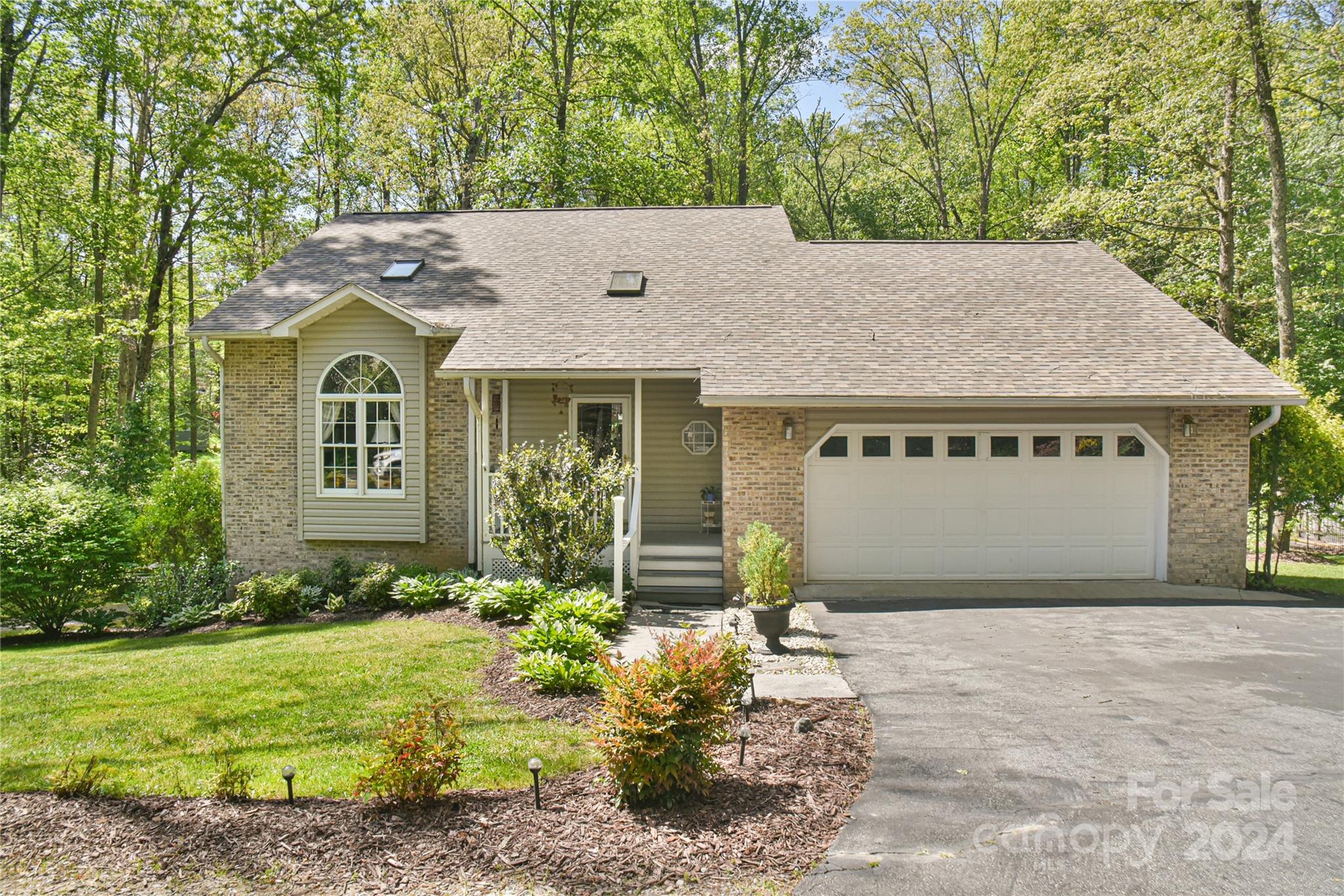 145 Fox Glen Drive