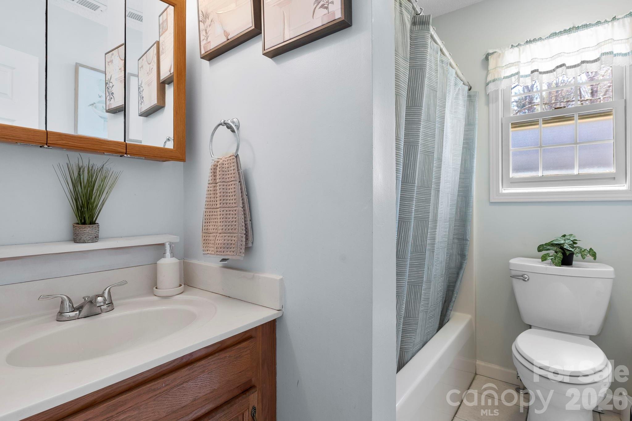 Fox Glen Woods - Residential