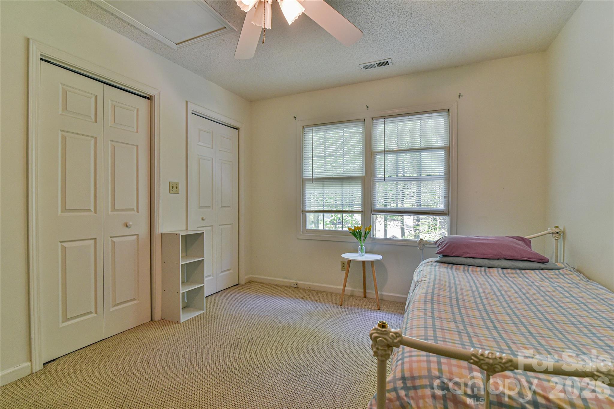 Fox Glen Woods - Residential