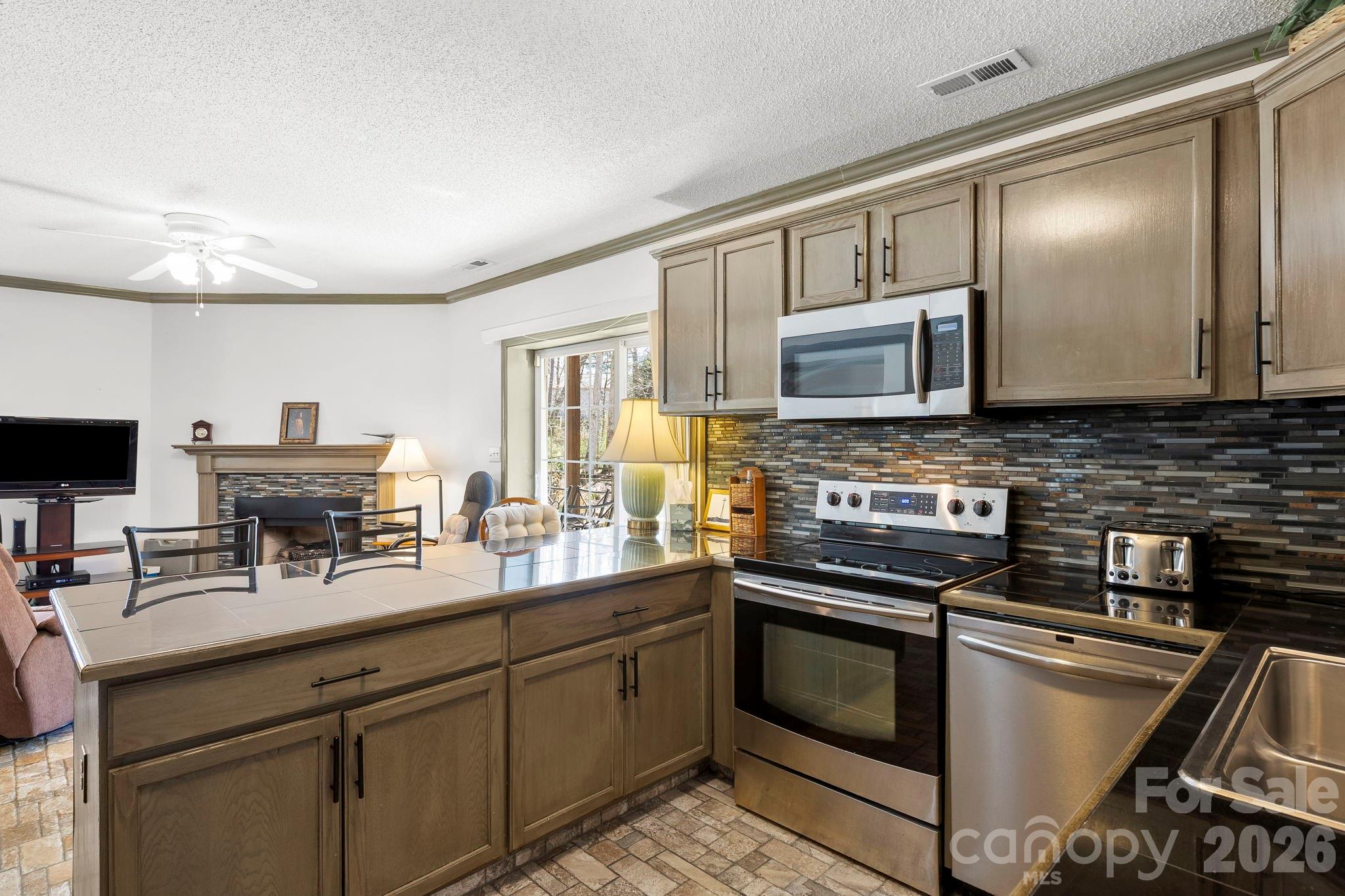 Fox Glen Woods - Residential