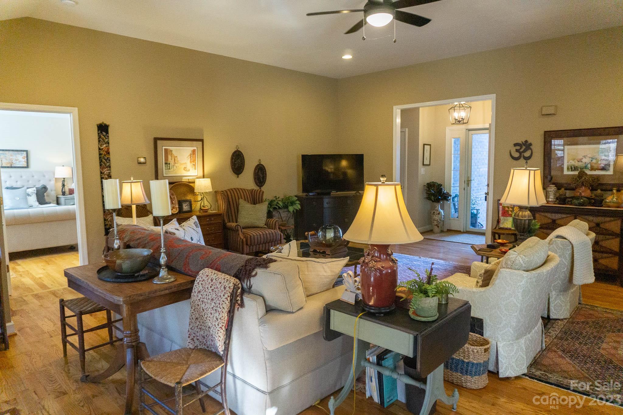 Meadow Creek - Residential