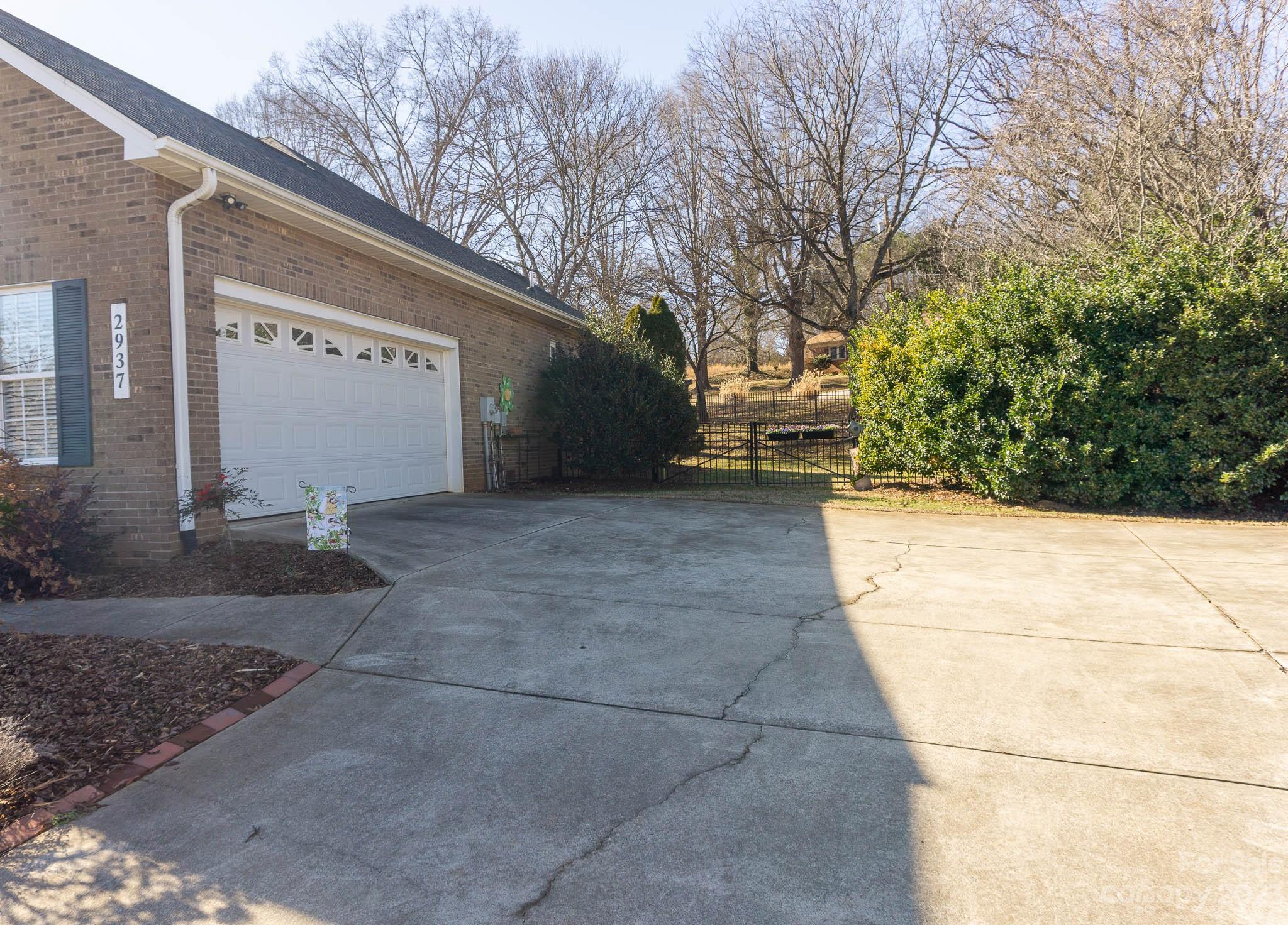 Meadow Creek - Residential