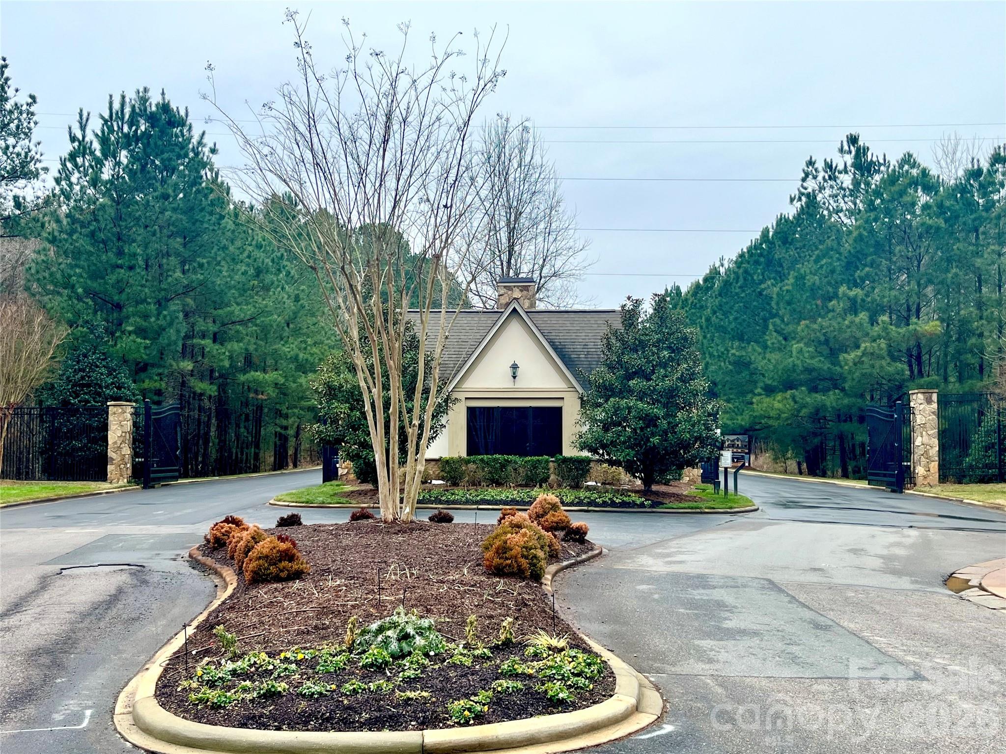 Riverchase Estates - Land