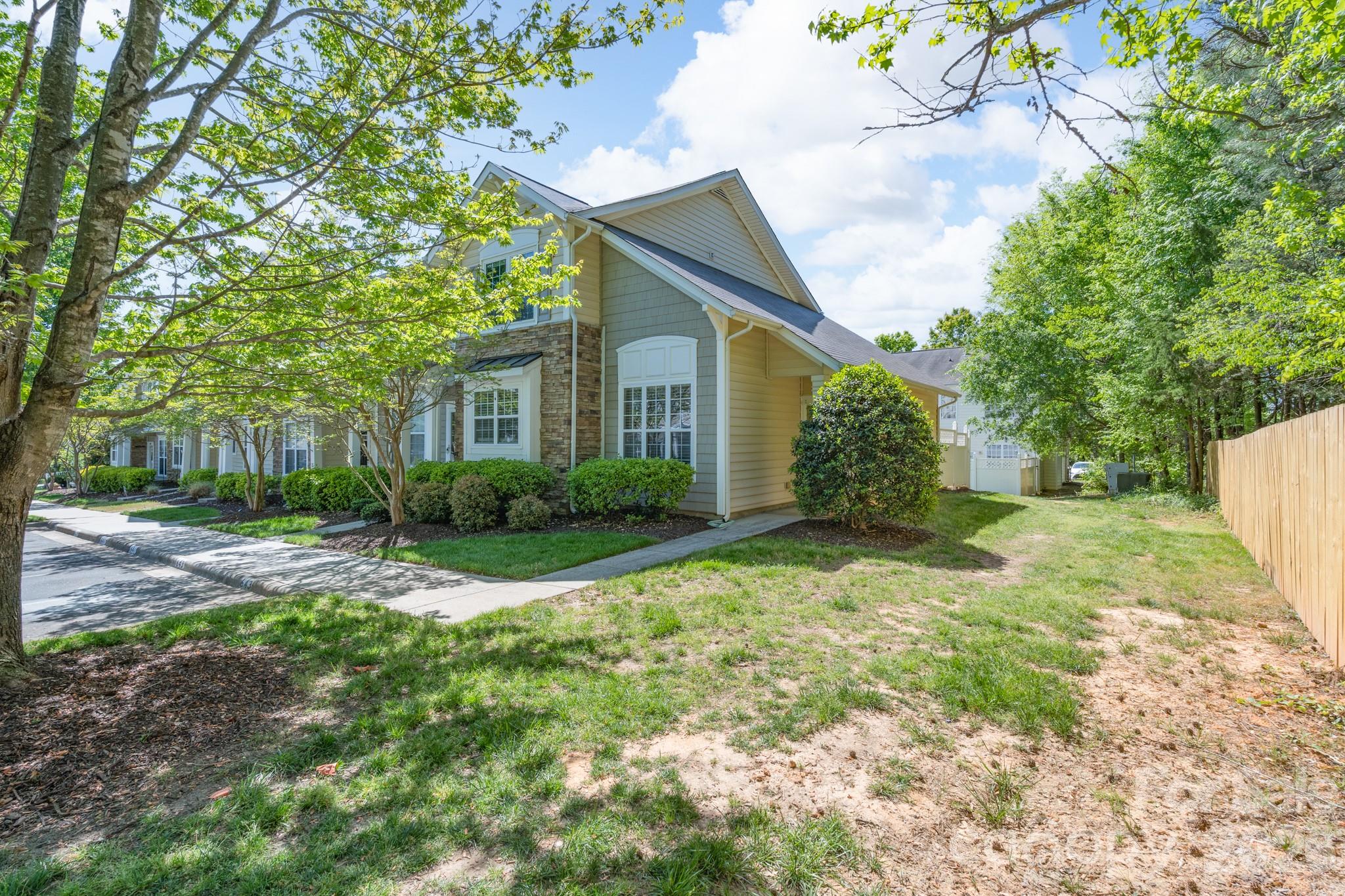 Fieldstone - Residential