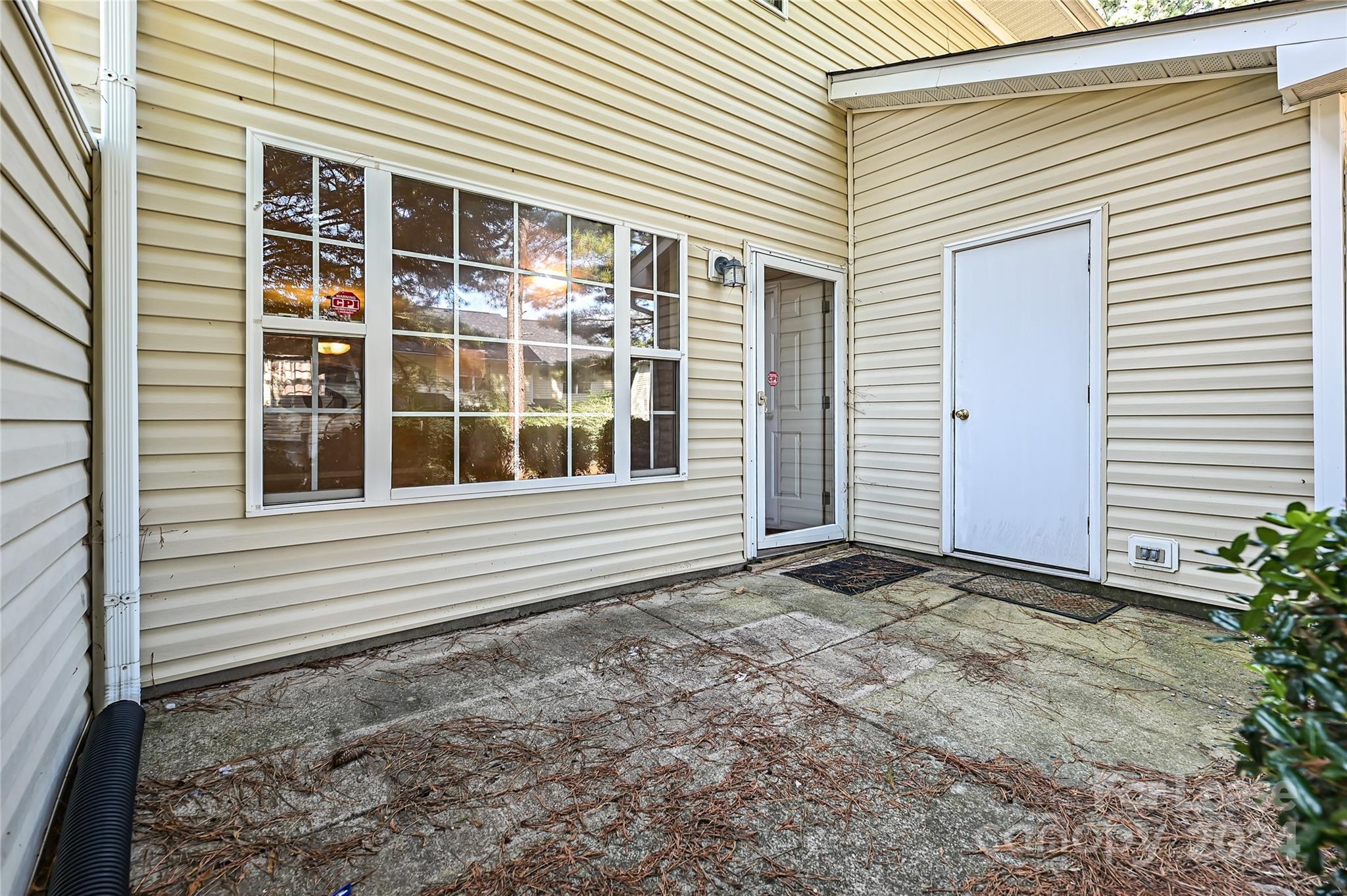 Melrose Townhomes - Residential Lease