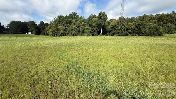 ADDRESS PRIVATE, DALLAS, NC 28034 - Image 75ab4aaa67ee7fb946eff5bfd1f69ba6/3904365534