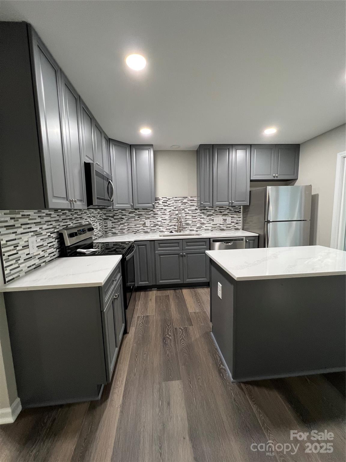 9103 Exbury Court