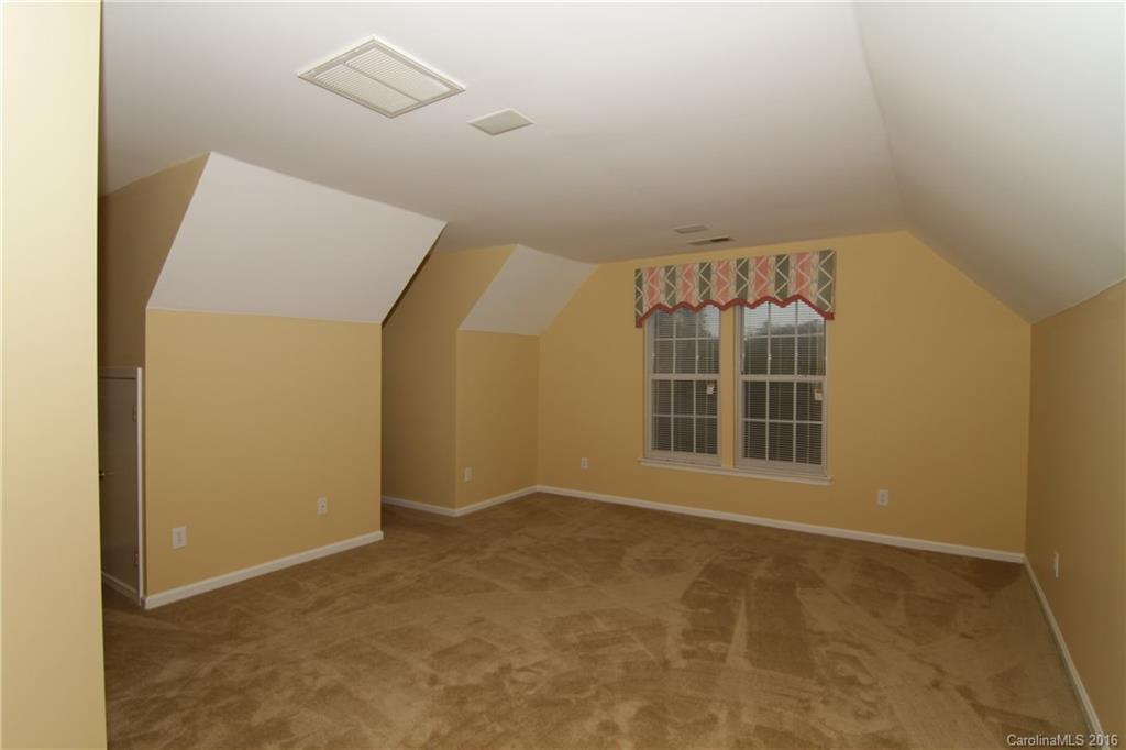 Knightsbridge - Residential Lease