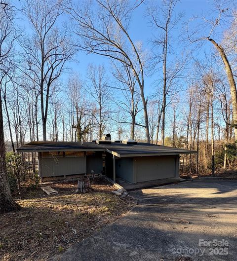 A home in Lenoir