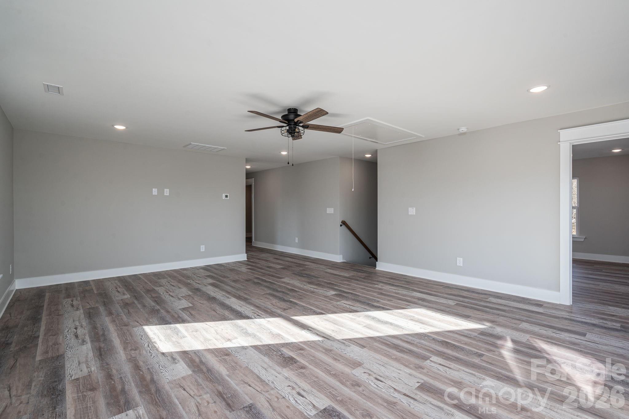 Cozy Cove - Residential